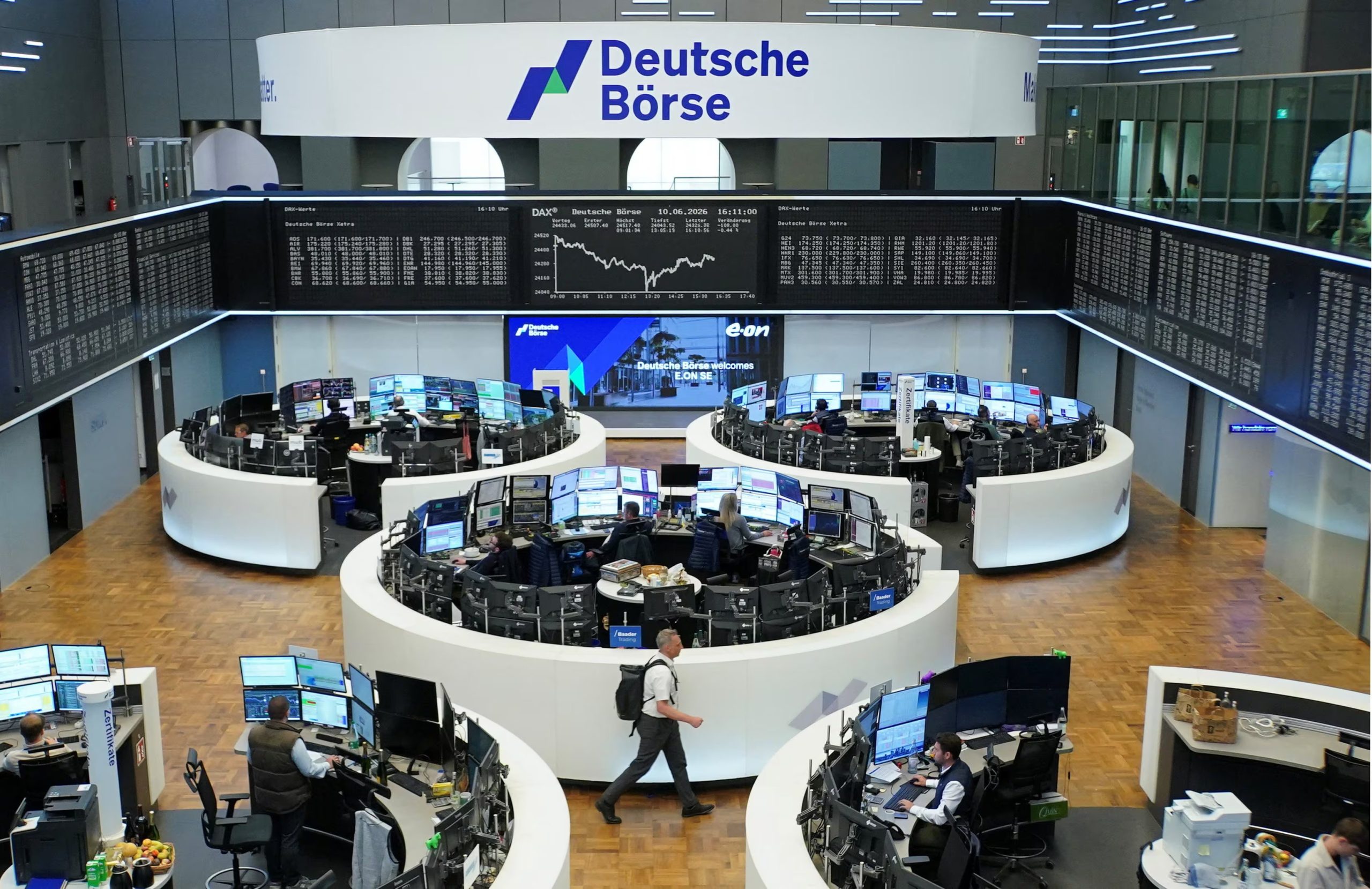 El gráfico del índice bursátil alemán DAX en la bolsa de valores de Fráncfort, Alemania. 10 de junio de 2026. REUTERS/personal