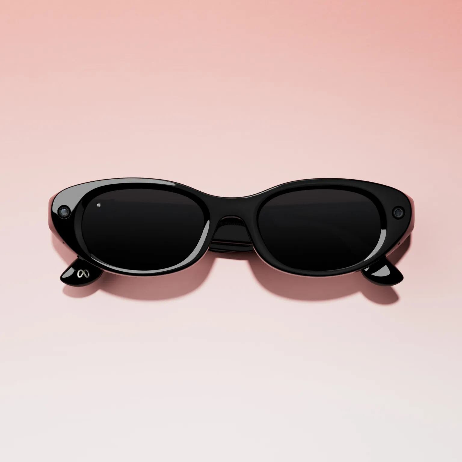 Tras años de desarrollo con EssilorLuxottica, la firma estrena una colección propia con materiales premium, opciones de lentes solares o transparentes y compatibilidad con graduación mediante Rx Lens Swap, sin perder garantía - crédito Meta