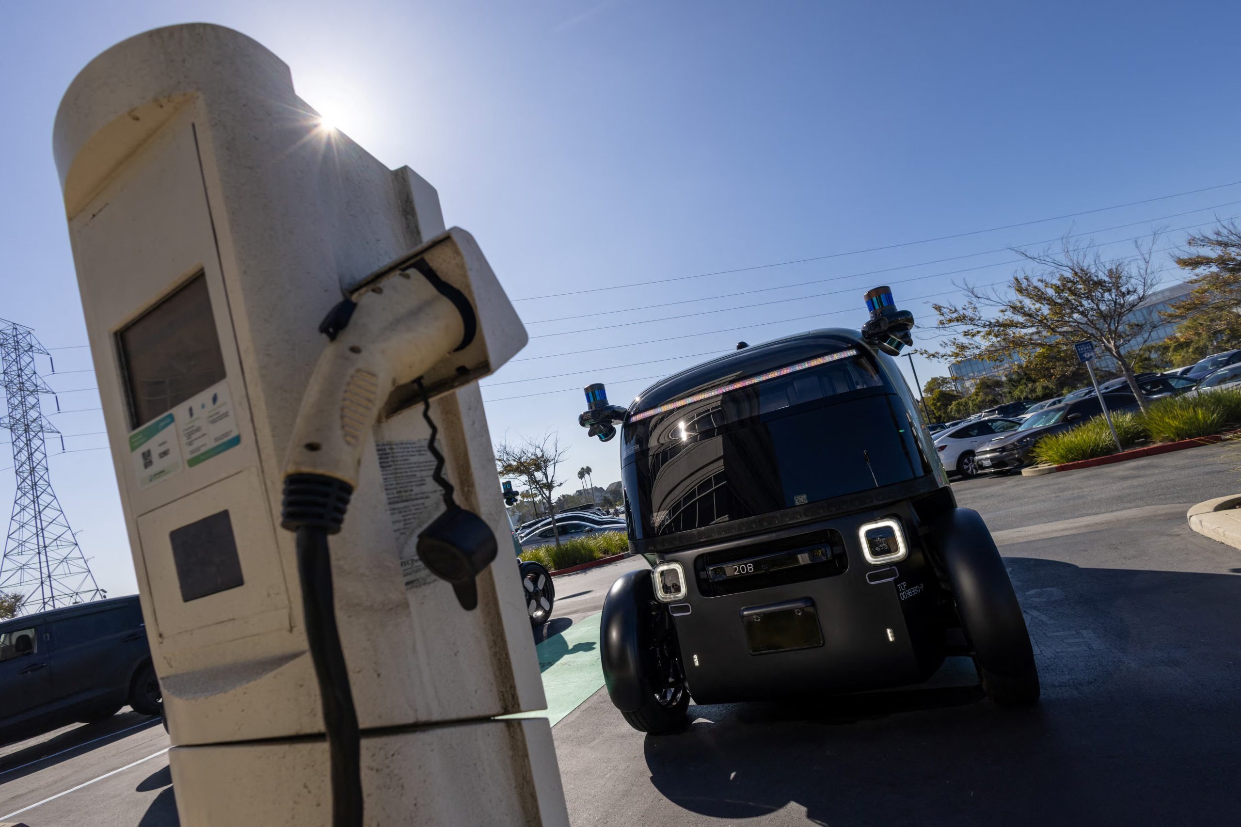 Zoox, a self-driving vehicle owned by Amazon, is seen at the company's Headquarters during a test drive in Foster City, California, U.S. October 15, 2024. REUTERS/Carlos Barria