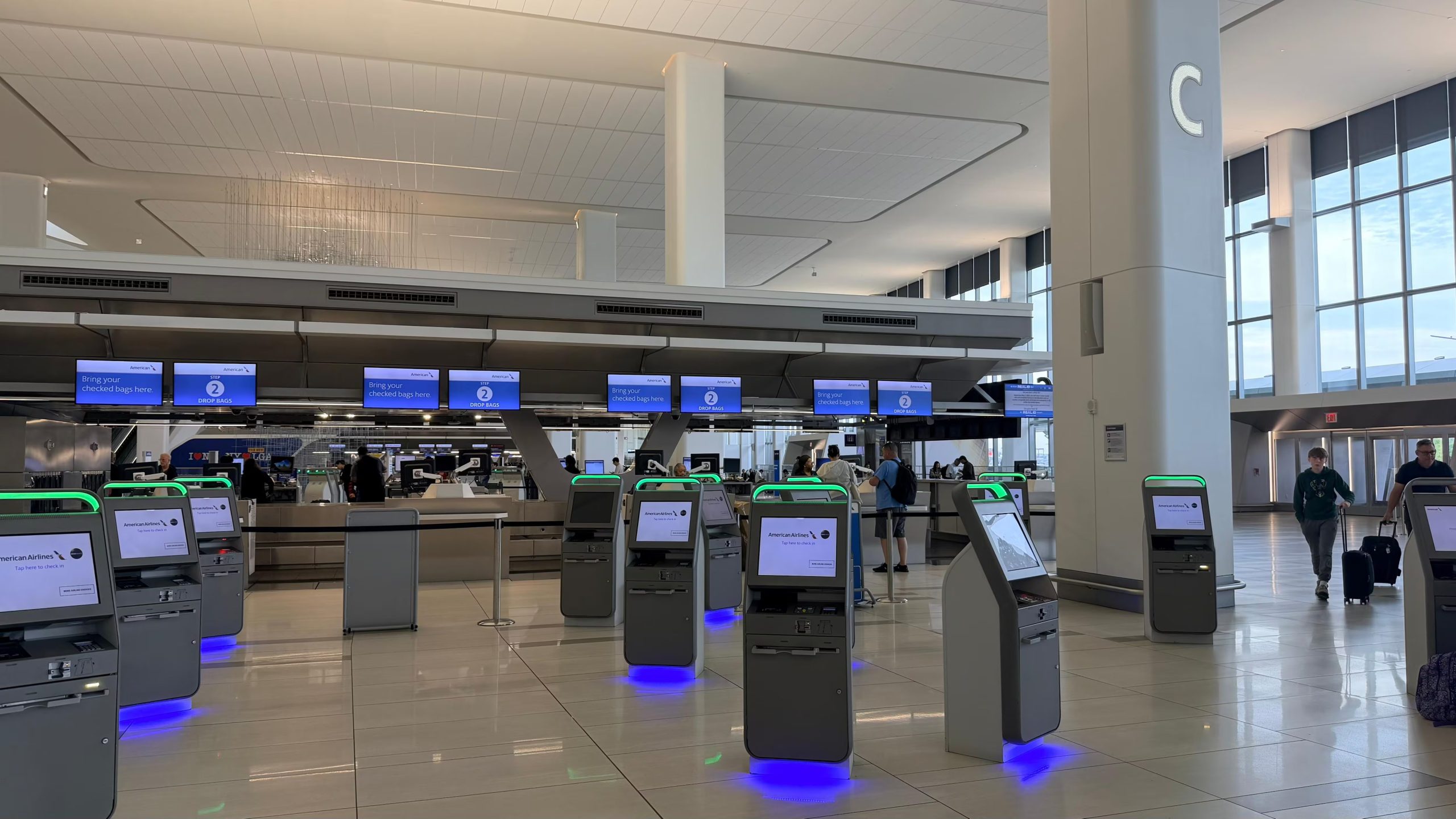 Antes de confirmar la compra, el pasajero debe revisar el plazo de 24 horas y si el vuelo sale dentro de los siete días posteriores para saber si aplica el reintegro total automático (Opy Morales)