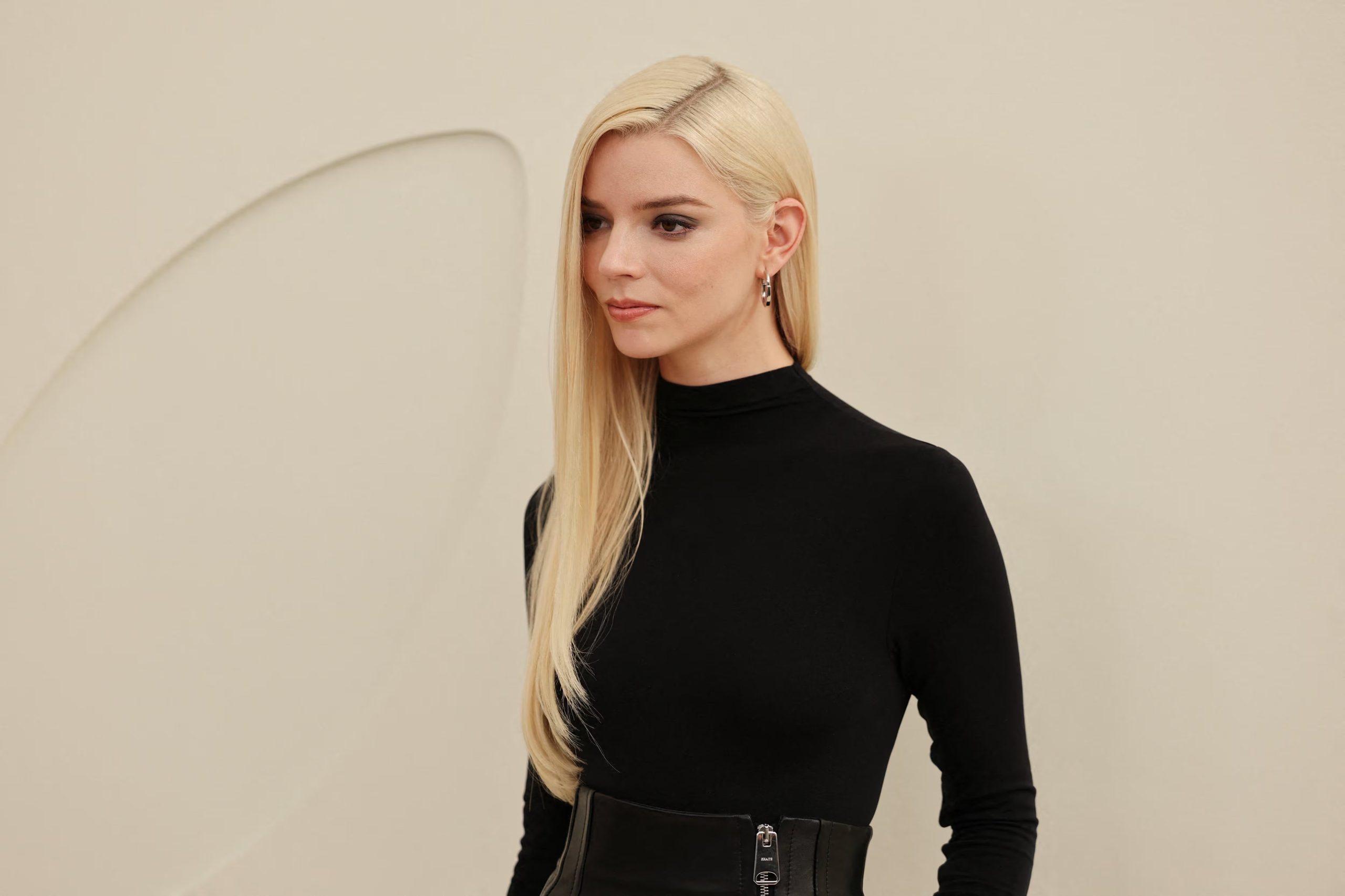 Anya Taylor-Joy afirmó que toda su vida se ha sentido como una elfa. (REUTERS/Daniel Cole)