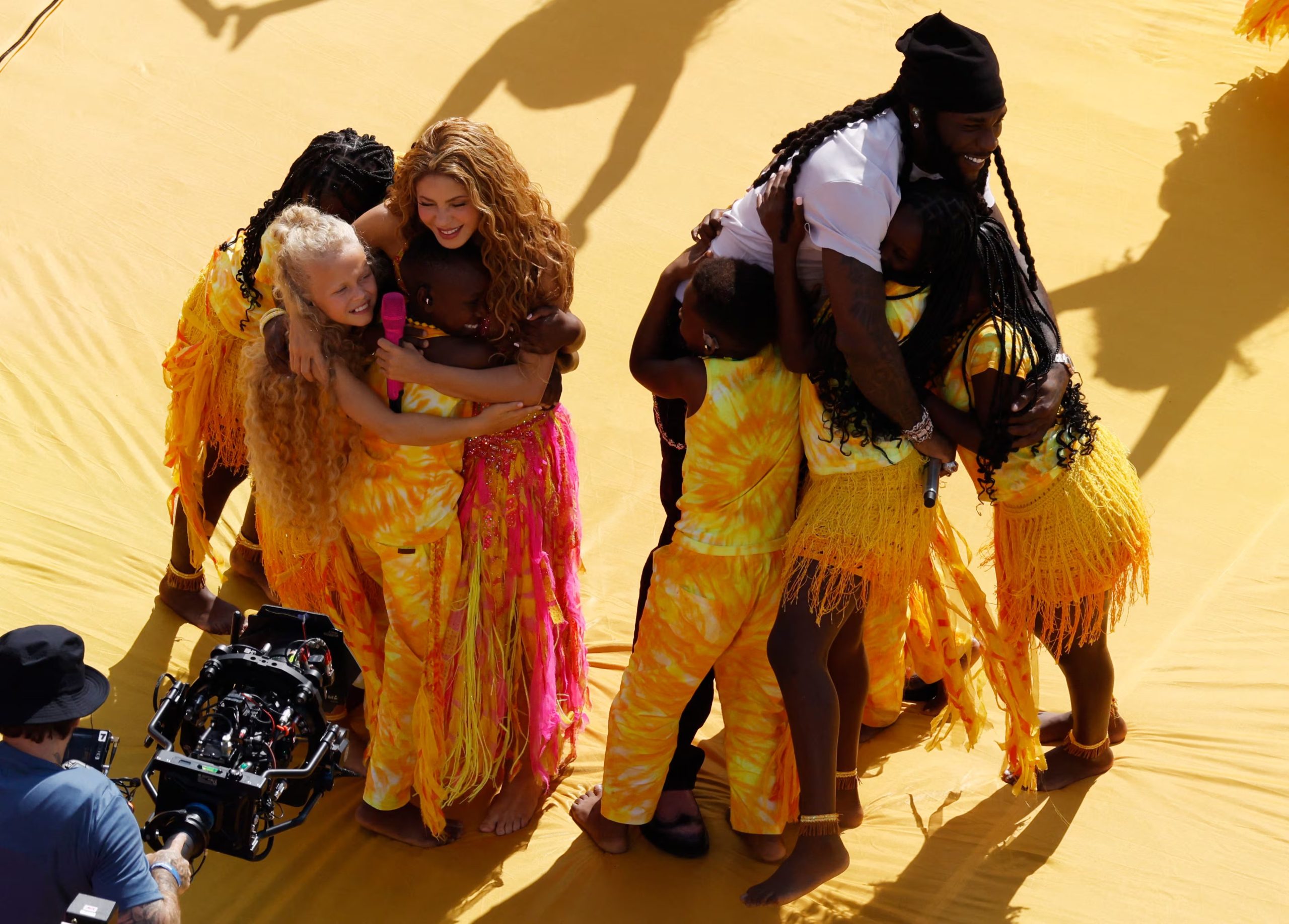Shakira y Burna Boy durante su interpretación de 