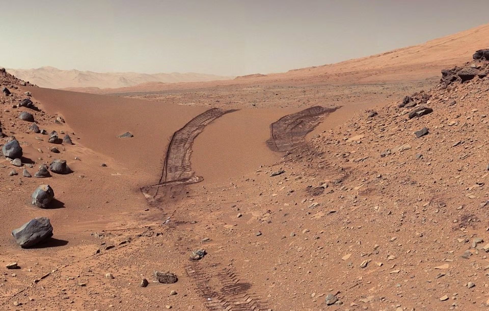 El daño sufrido por Curiosity sirvió para mejorar el diseño de las ruedas de Perseverance, el siguiente rover de la NASA en Marte (NASA)

