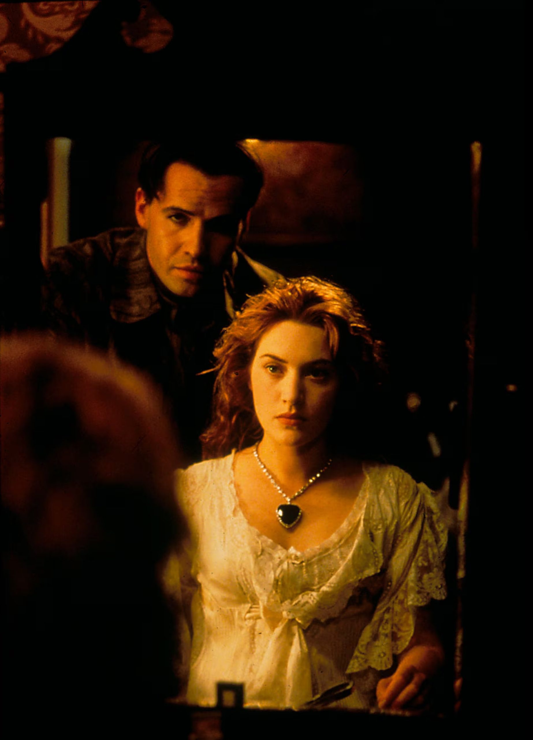 El actor precisó que Kate Winslet, Leonardo DiCaprio y Gloria Stuart, la versión mayor de Rose, no estuvieron expuestos al episodio con PCP en