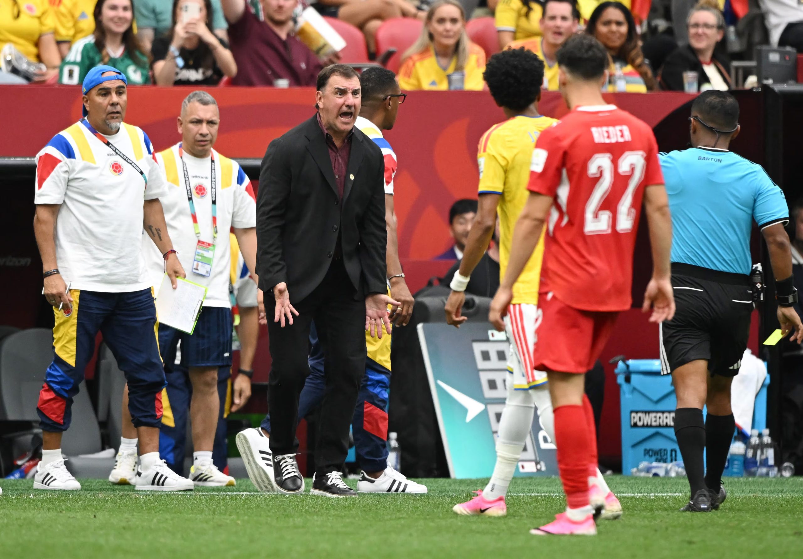 Néstor Lorenzo no tendría un ambiente ideal para la renovación de su contrato con la Selección Colombia - crédito Anne-Marie Sorvin/IMAGN IMAGES vía Reuters