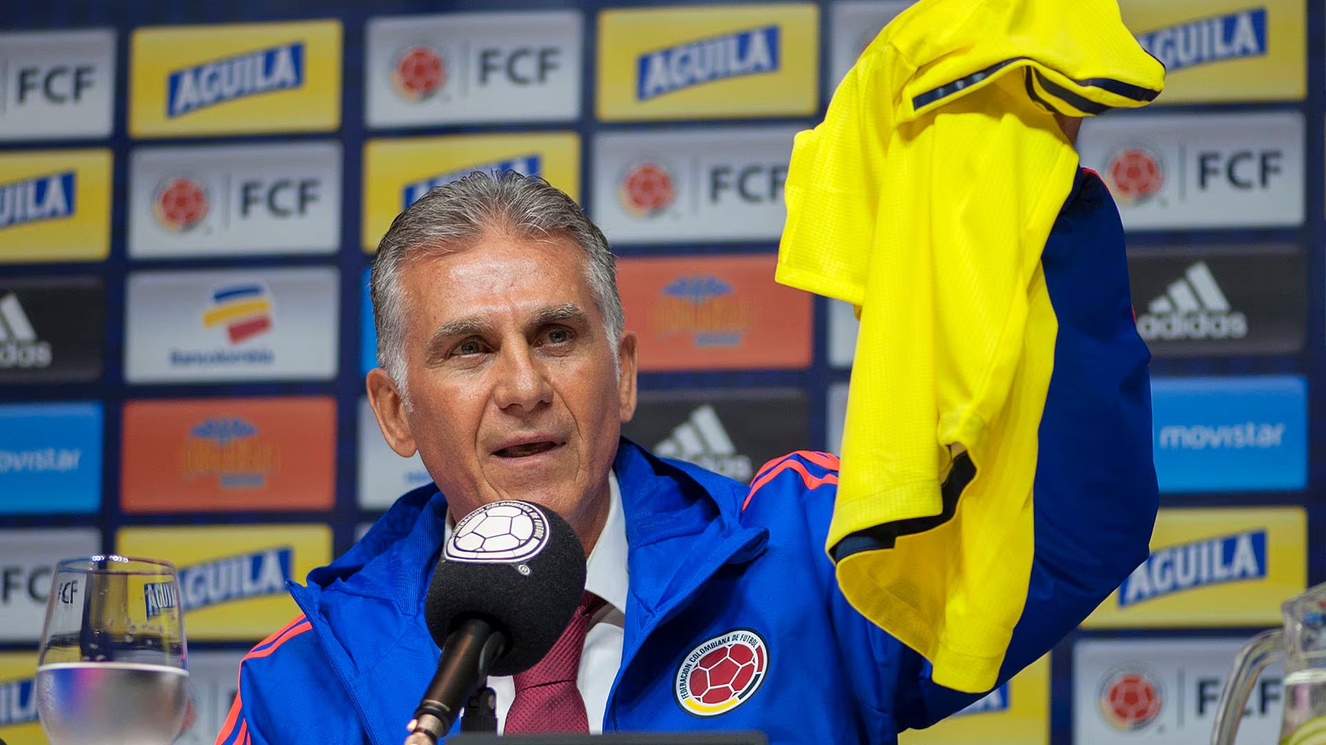Buena parte de la nómina de Néstor Lorenzo en la Selección Colombia, fue dirigida por Carlos Queiroz entre 2019 y 2020 - crédito Diana Sánchez / AFP