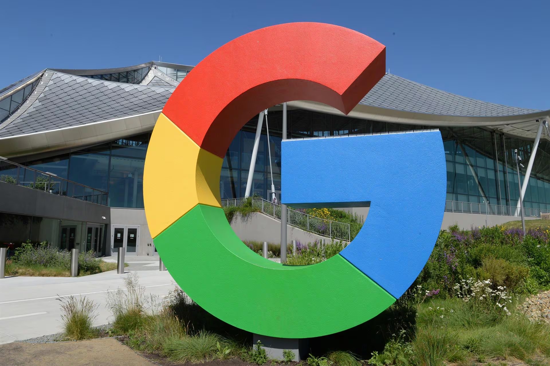 La nueva alternativa de inicio de sesión está disponible globalmente en la mayoría de cuentas de Google. (Europa Press)