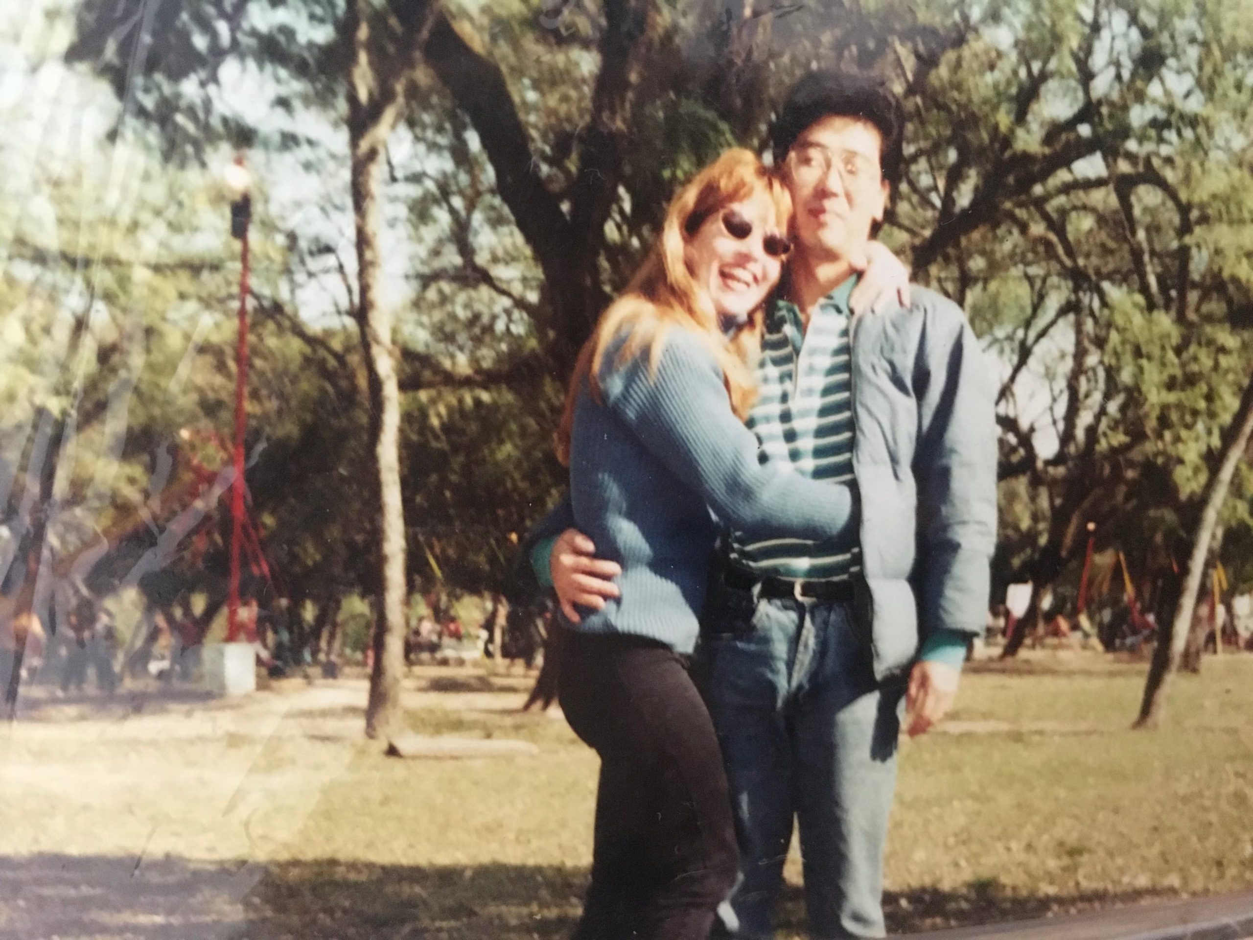 La historia de amor entre sus padres se dio en una época en que las parejas de diferentes culturas no eran habituales