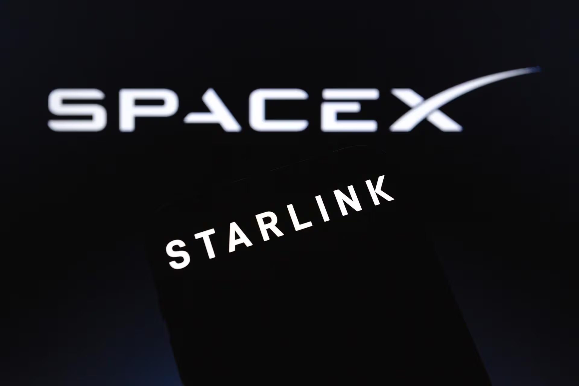 Starlink, el internet satelital de SpaceX, permite una conexión más estable durante un vuelo. (Foto: Europa Press)