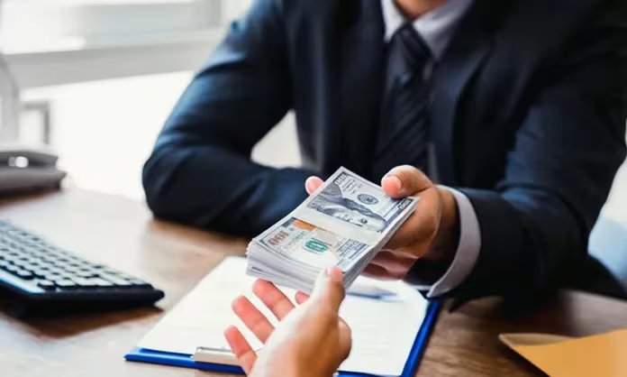 Quienes buscan crear un historial crediticio desde cero pueden optar por una tarjeta de crédito con un límite bajo y mantener sus pagos al día. Foto: difusión