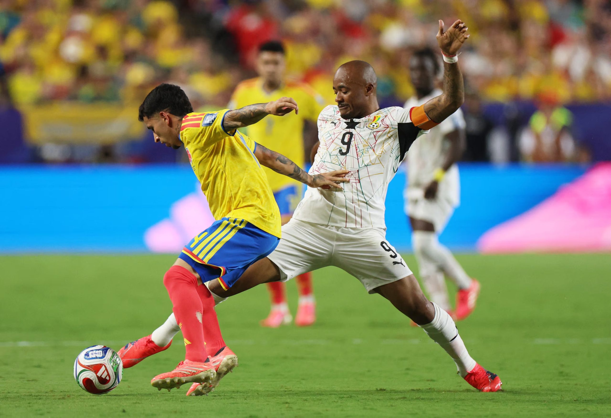 Gustavo Puerta fue protagonista en la línea de volantes, anulando a los jugadores ghaneses e iniciando las jugadas ofensivas de Colombia - crédito Siphiwe Sibeko/REUTERS