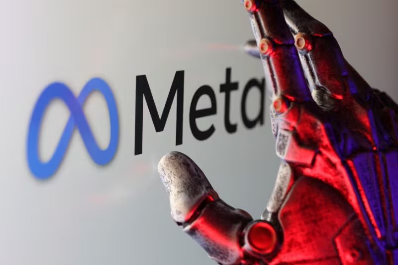 La aplicación de Meta define sus creaciones como gizmos, que incluyen minijuegos, puzles, memes animados, cámaras de selfies y cajas de música. (REUTERS/Dado Ruvic/Ilustración)