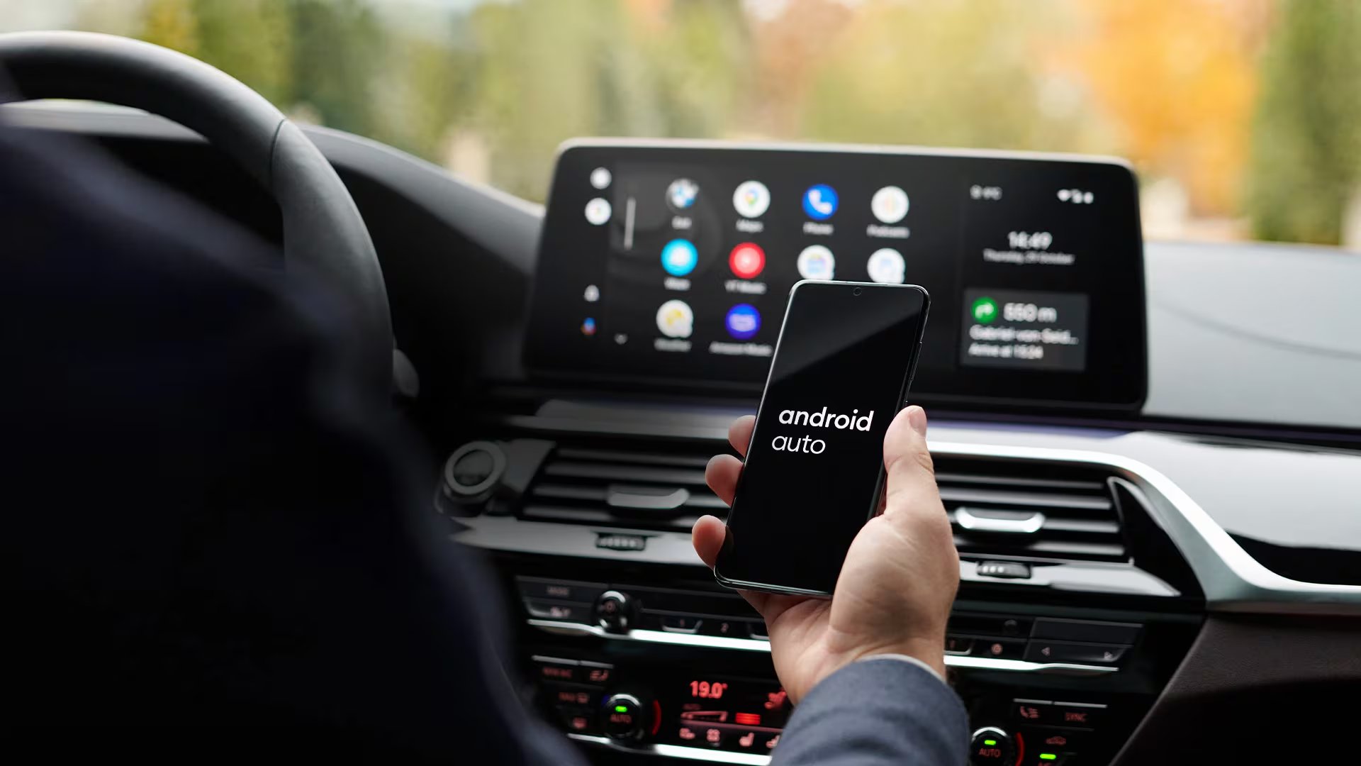 Android Auto suma a Gemini para música, podcasts y listas según el trayecto - (Imagen ilustrativa)
