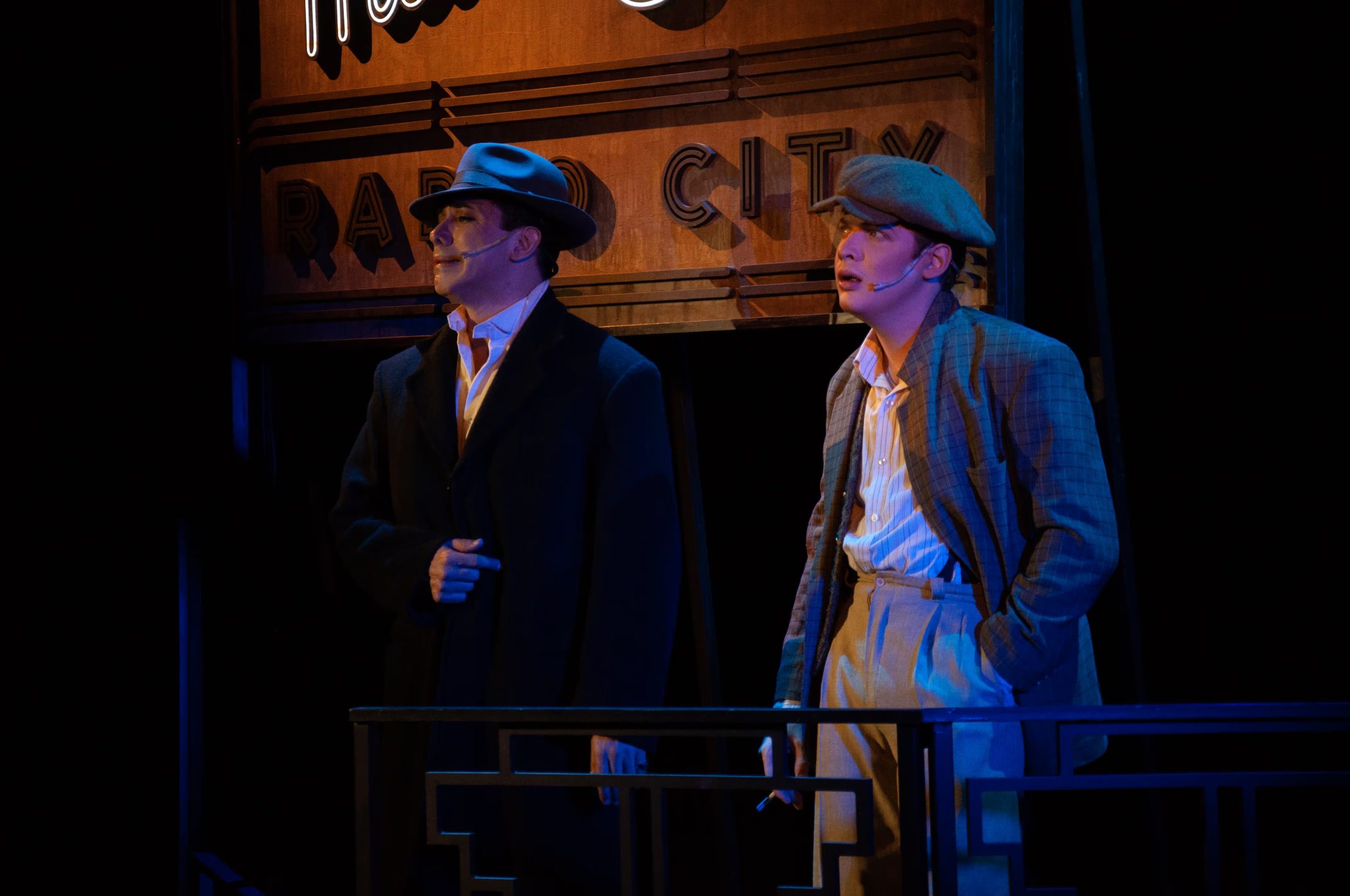 Oscar Lajad (izquierda) y Lucas Gerson en 'Cuando Frank conoció a Carlitos'. (Varas Otero)