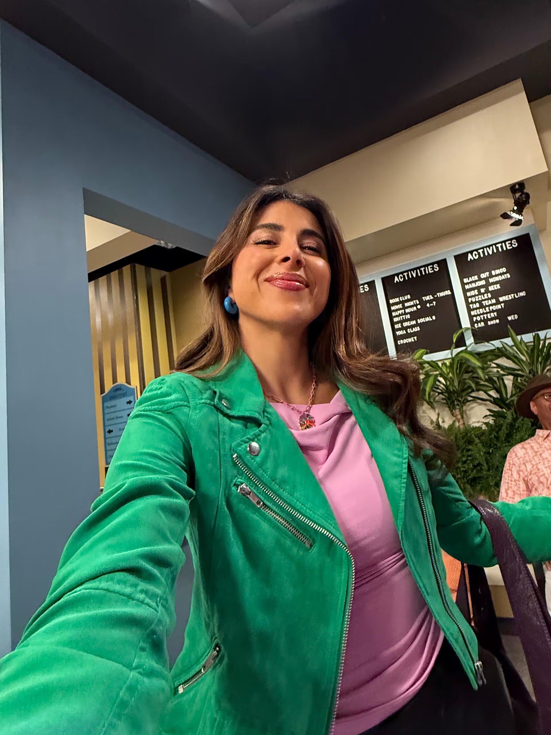 La actriz aclaró que Hollywood Arts no tiene fecha de estreno y que no hace falta ver Victorious para seguir la nueva historia (Instagram: @daniellamonet)