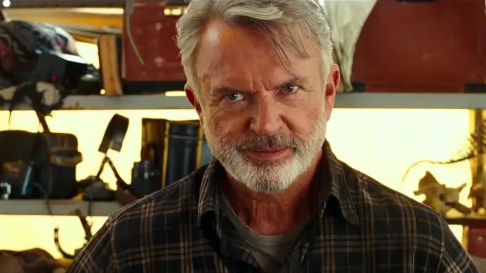 Sam Neill dijo que nunca quiso ser James Bond y que prefería ver a Pierce Brosnan como 007 (Captura de video)