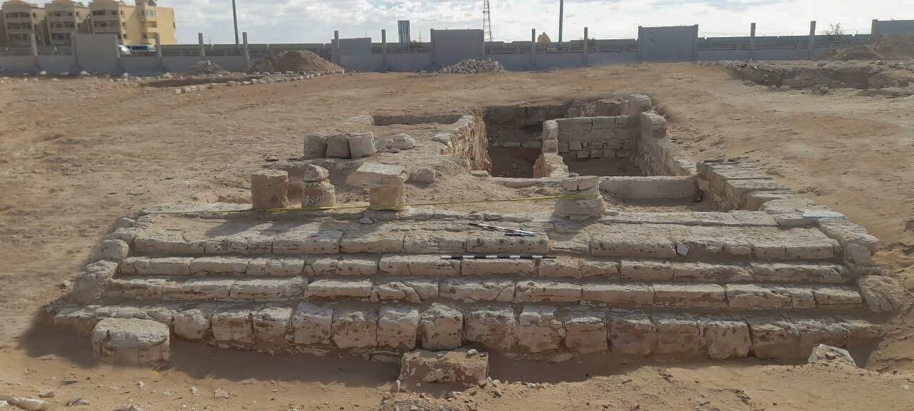 El descubrimiento permite reconstruir parte de la red urbana y la historia de una urbe que integró culturas egipcia, griega y romana (Ministry of Tourism and Antiquities)
