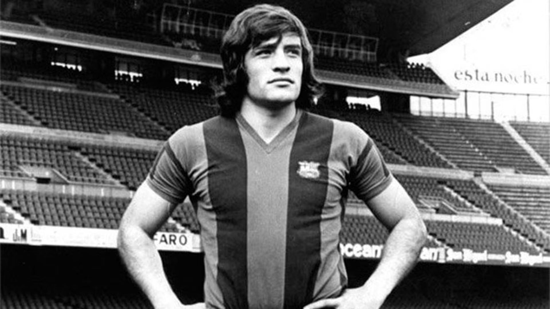Juan Carlos Milonga Heredia con la camiseta de Barcelona (@golazoargentino)