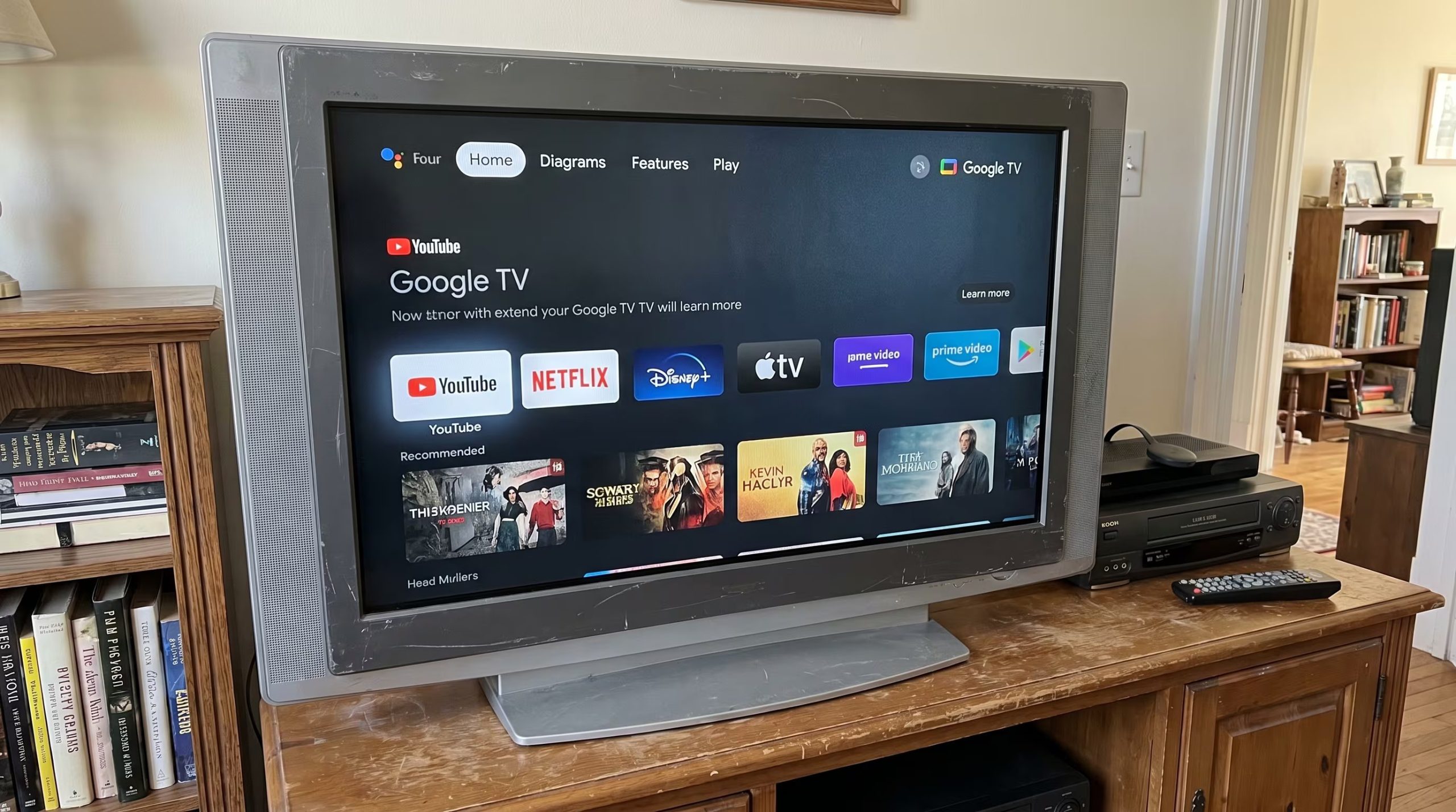 El televisor al conectar el Google Chromecast se vuelve compatible con aplicaciones streaming. (Imagen ilustrativa Infobae)