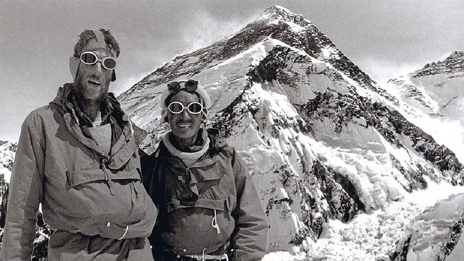 Edmund Hillary y Tenzing Norgay sostuvieron que el Monte Everest no es necesariamente la montaña más peligrosa porque existen cumbres con condiciones más letales 