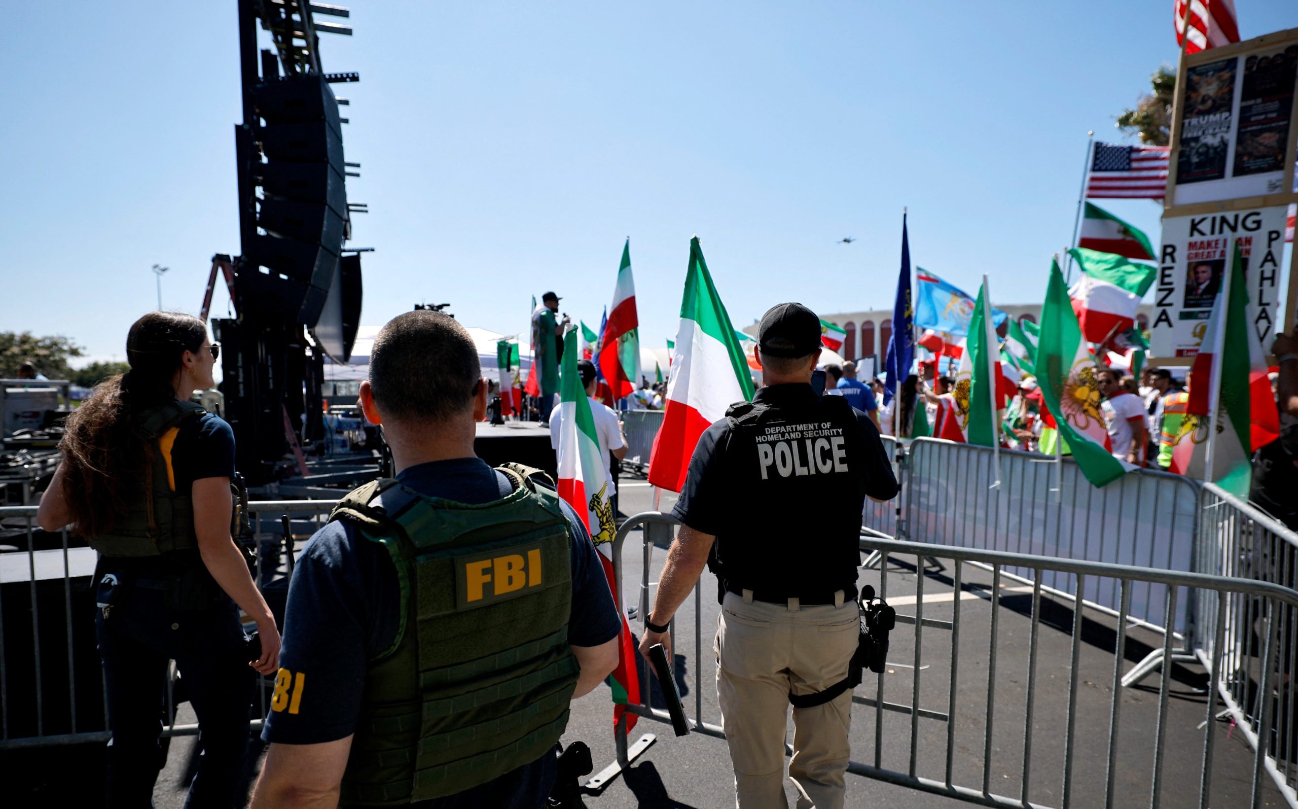 La coordinación entre agencias federales y locales permite anticipar riesgos y asegurar el desarrollo del Mundial en múltiples ciudades (REUTERS/Mike Blake)