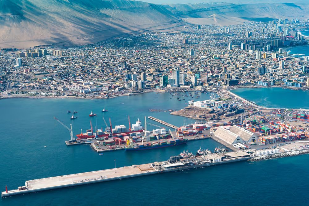 El Corredor Bioceánico conecta con el Pacífico a través de los puertos del norte de Chile (Foto: Shutterstock)