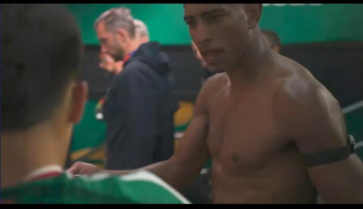 Jude Bellingham y Gilberto Mora intercambiaron camisas al término del partido. (Capturas de pantalla)