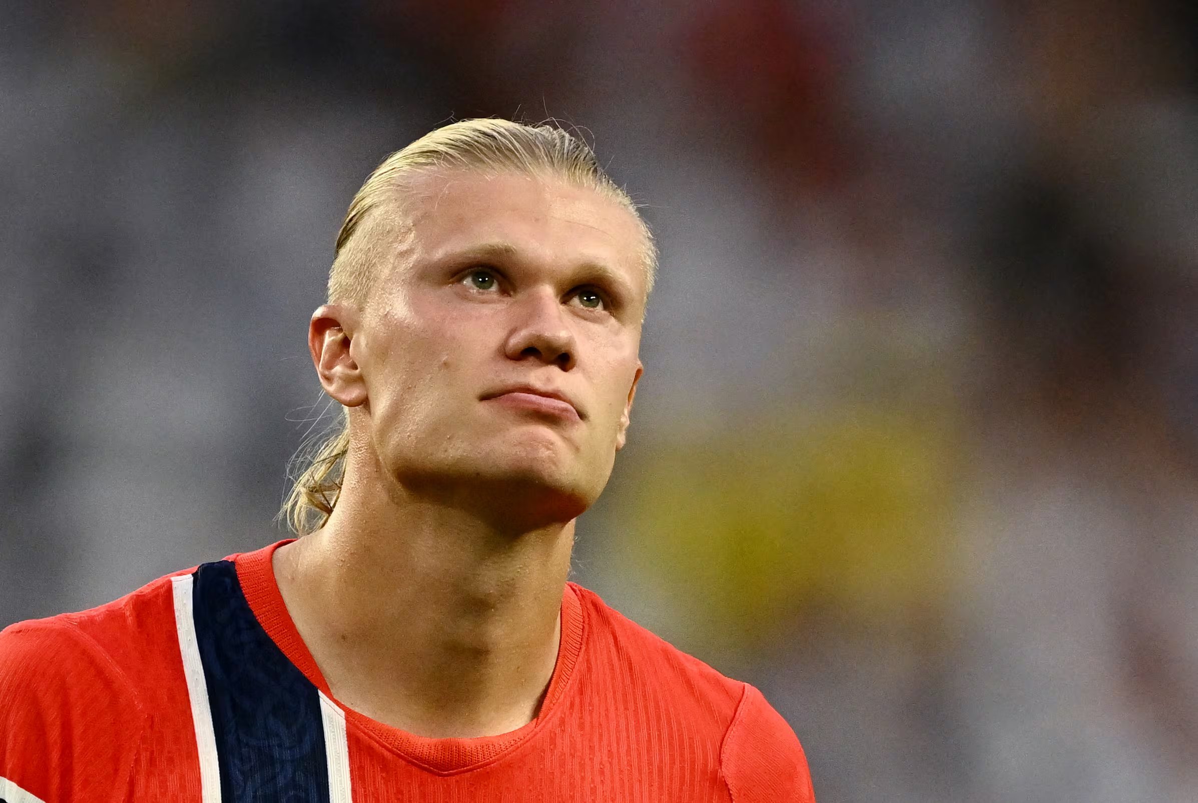 Haaland cerró su primer Mundial con siete goles en cinco partidos y durante el torneo sumó más de 22 millones de seguidores en Instagram en Estados Unidos (REUTERS/Dylan Martinez)