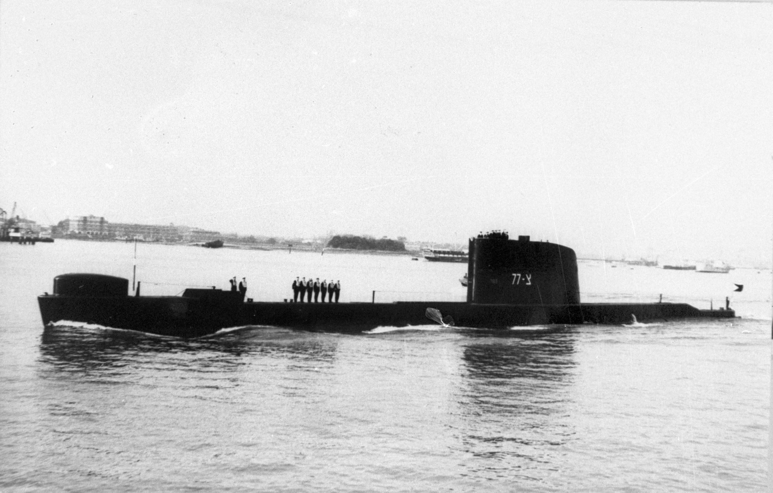 El submarino soviético INS Dakar (Wikimedia Commons)