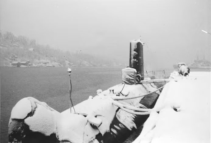 El submarino Minerve en el puerto de Bergen en 1962 (Wikimedia Commons)