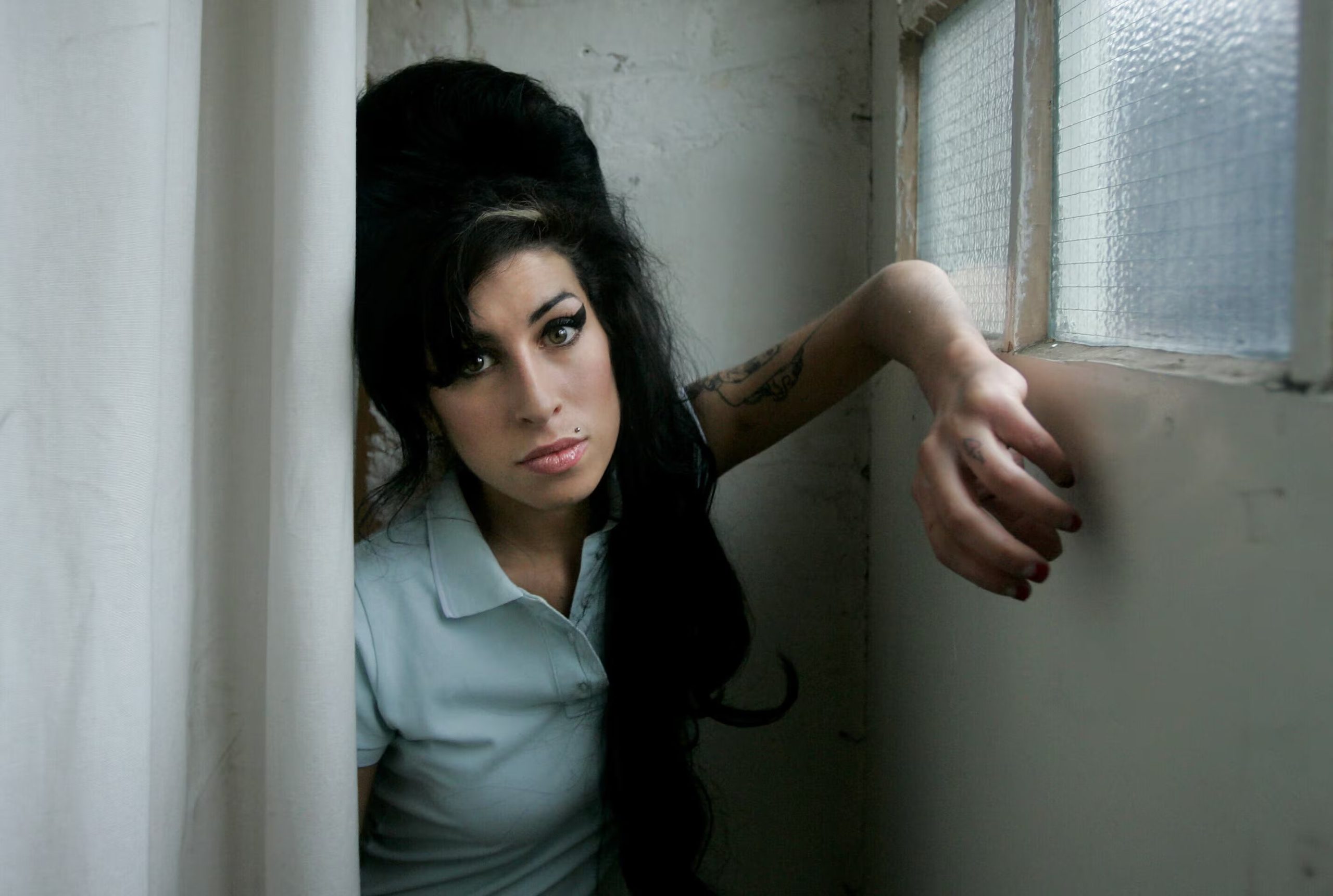 El padre de Amy Winehouse reclamó parte de las ganancias por la subaste. (AP/Matt Dunham)