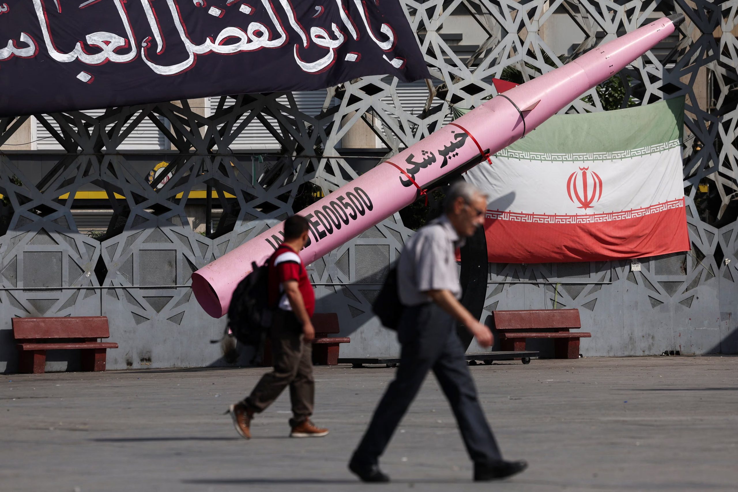 Irán lanzó misiles y drones contra bases de EEUU en el Golfo Pérsico (Majid Asgaripour/WANA via REUTERS)