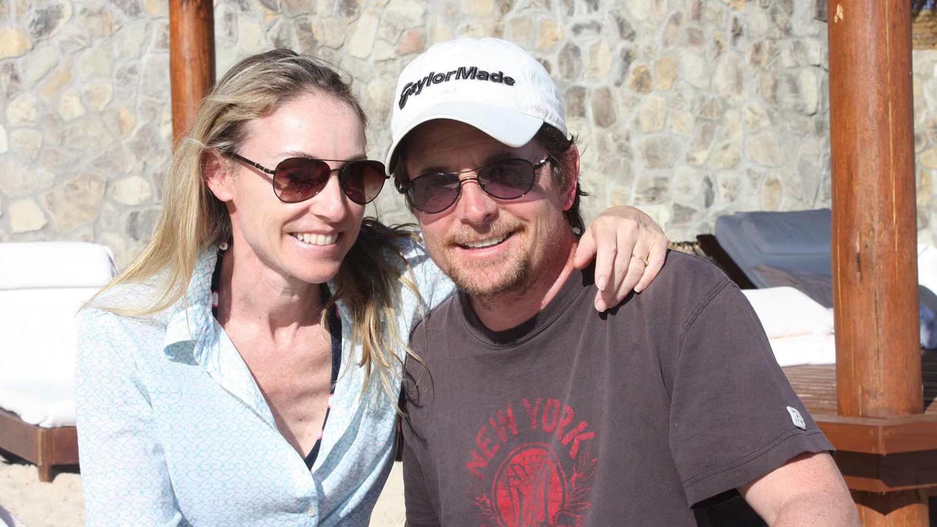 La vida de Michael J. Fox cambió después del diagnóstico, pero también la de Tracy Pollan, quien lo acompañó durante cada etapa del proceso.(Instagram)