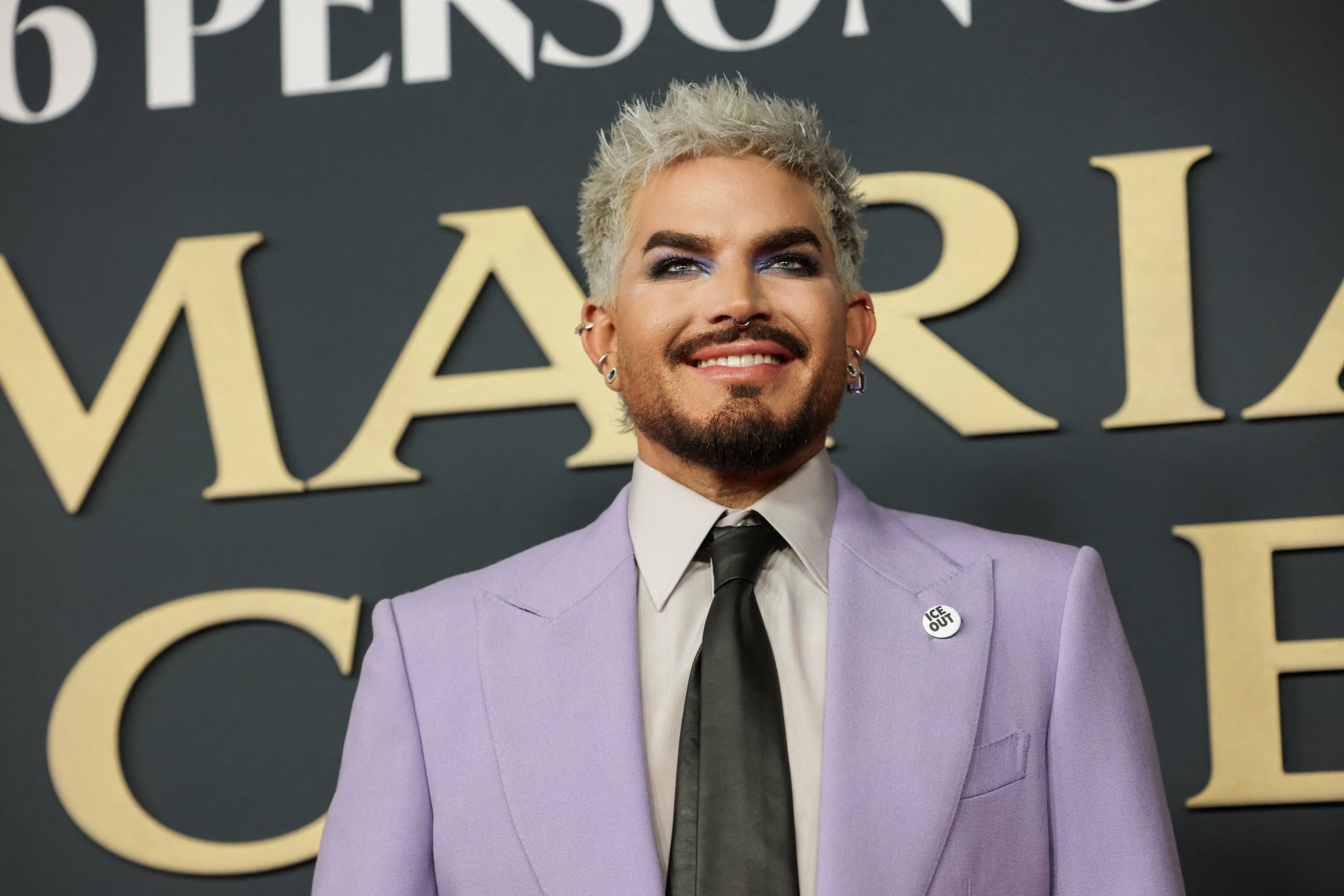 El cantante sostuvo que ABC reaccionó con un doble rasero tras el beso y confirmó que la cadena lo retiró de Good Morning America (REUTERS/Mario Anzuoni)