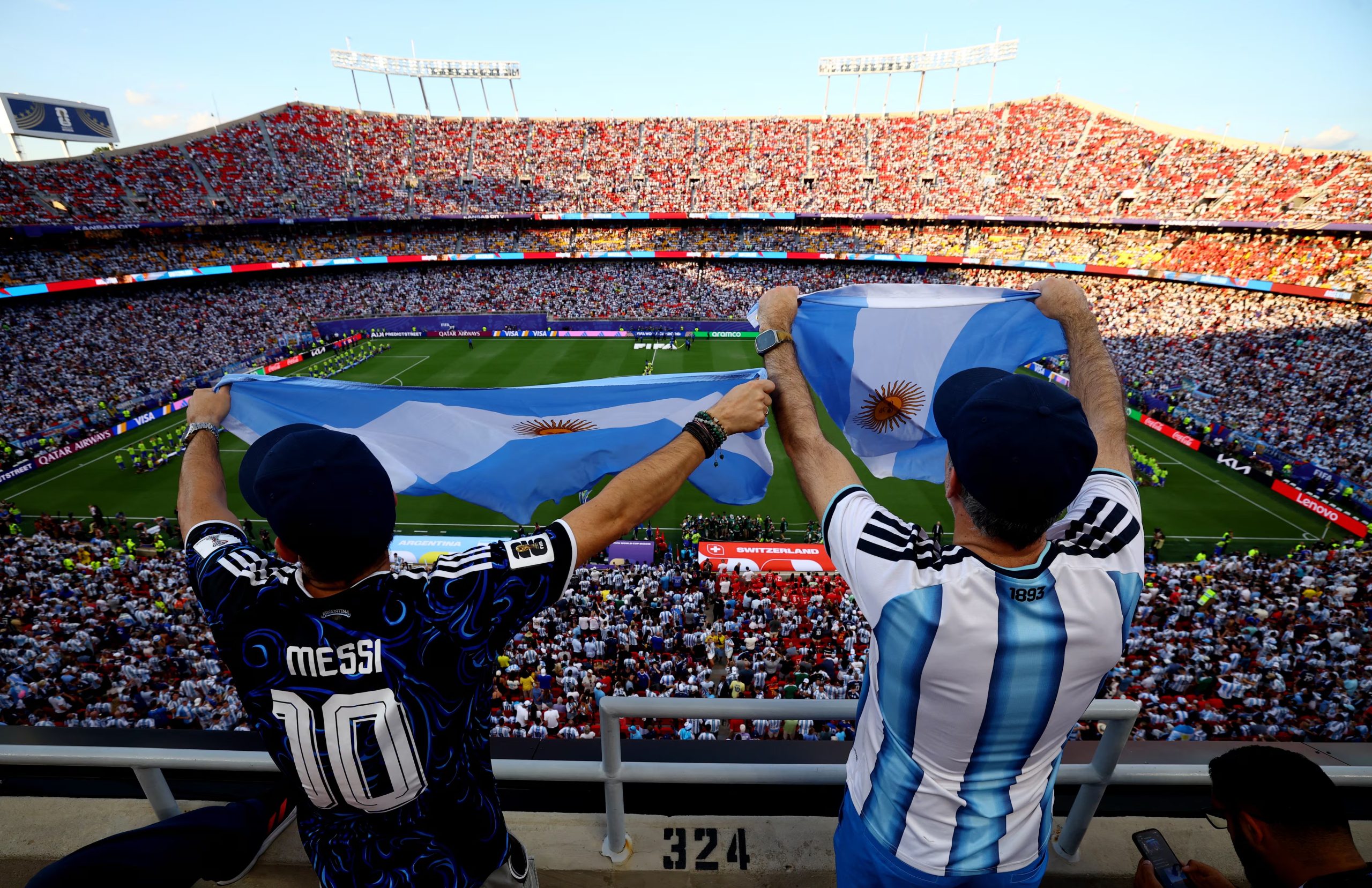 Los hinchas argentinos coparon el Arrowhead Stadium, ubicado en la ciudad de Kansas