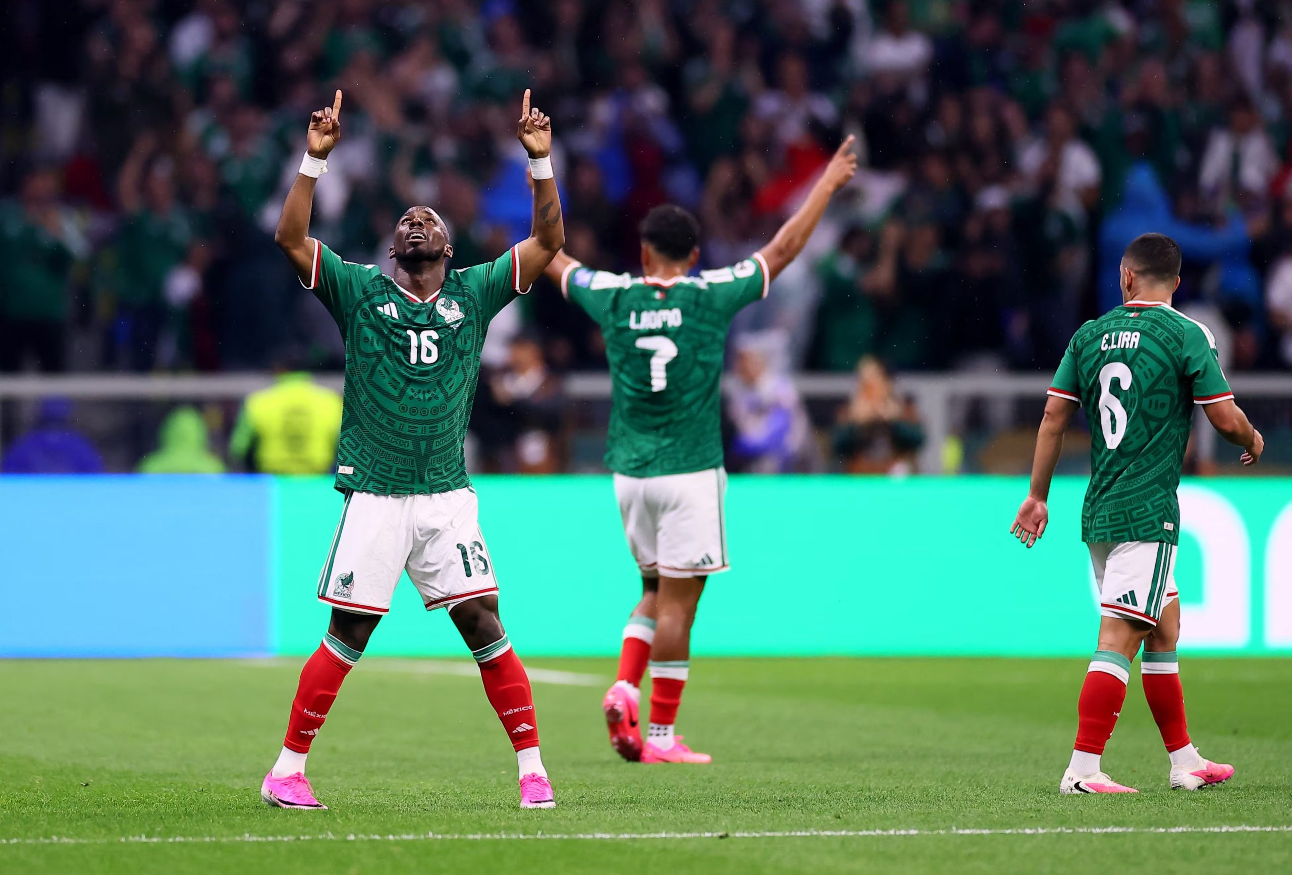 Julián Quiñones se perfila como el máximo anotador de la Selección Mexicana en este Mundial 2026, cerca de alcanzar a referentes históricos como Luis Hernández y Rafa Márquez. REUTERS/Eloisa Sanchez