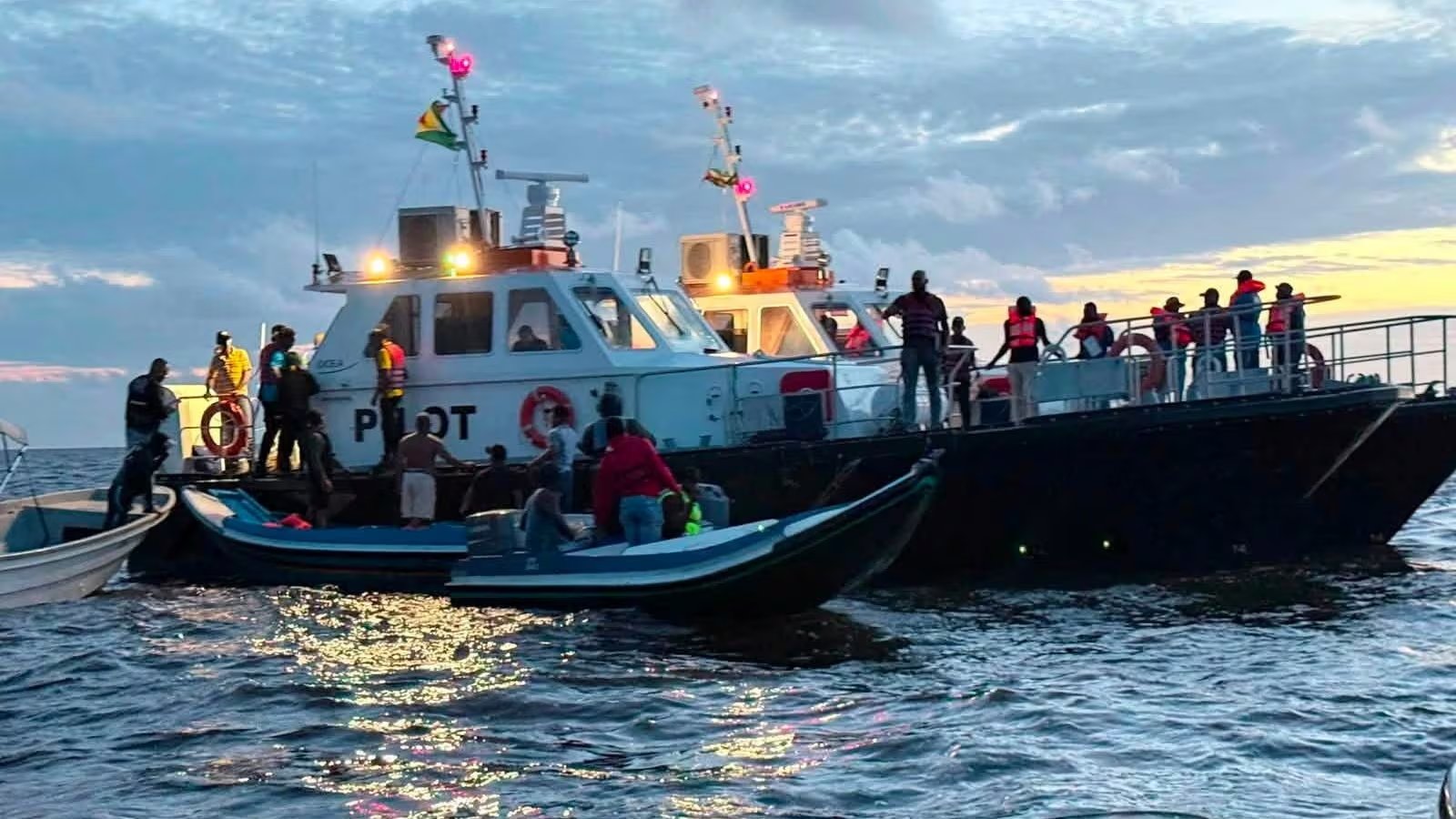 El hundimiento del ferry estatal, que zarpó desde Georgetown hacia Port Kaituma, provocó la mayor tragedia marítima que se recuerde en el país (Reuters)
