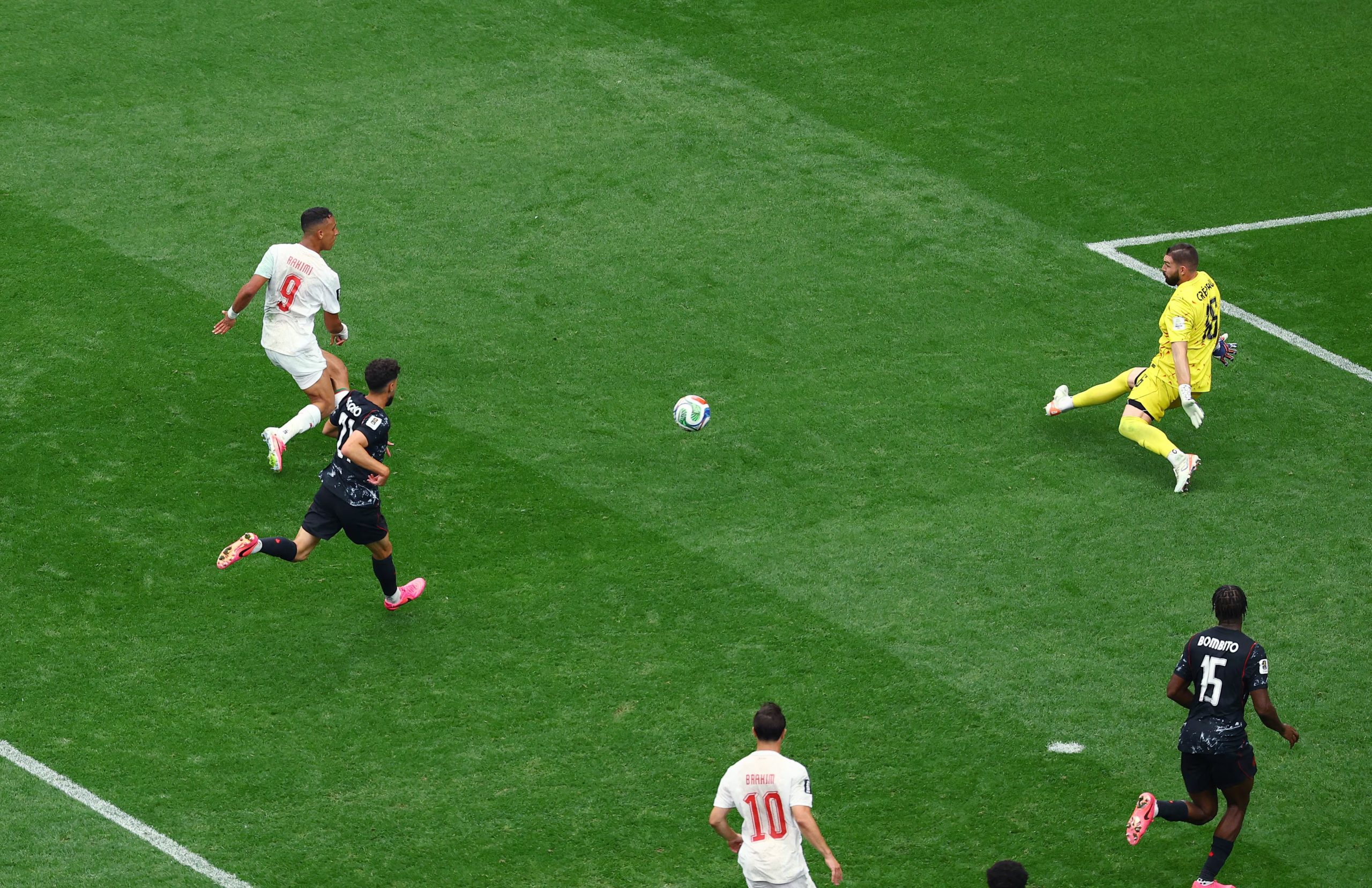 Soufiane Rahimi cerrando la goleadade Marruecos ante Canadá-crédito Issei Kato/REUTERS