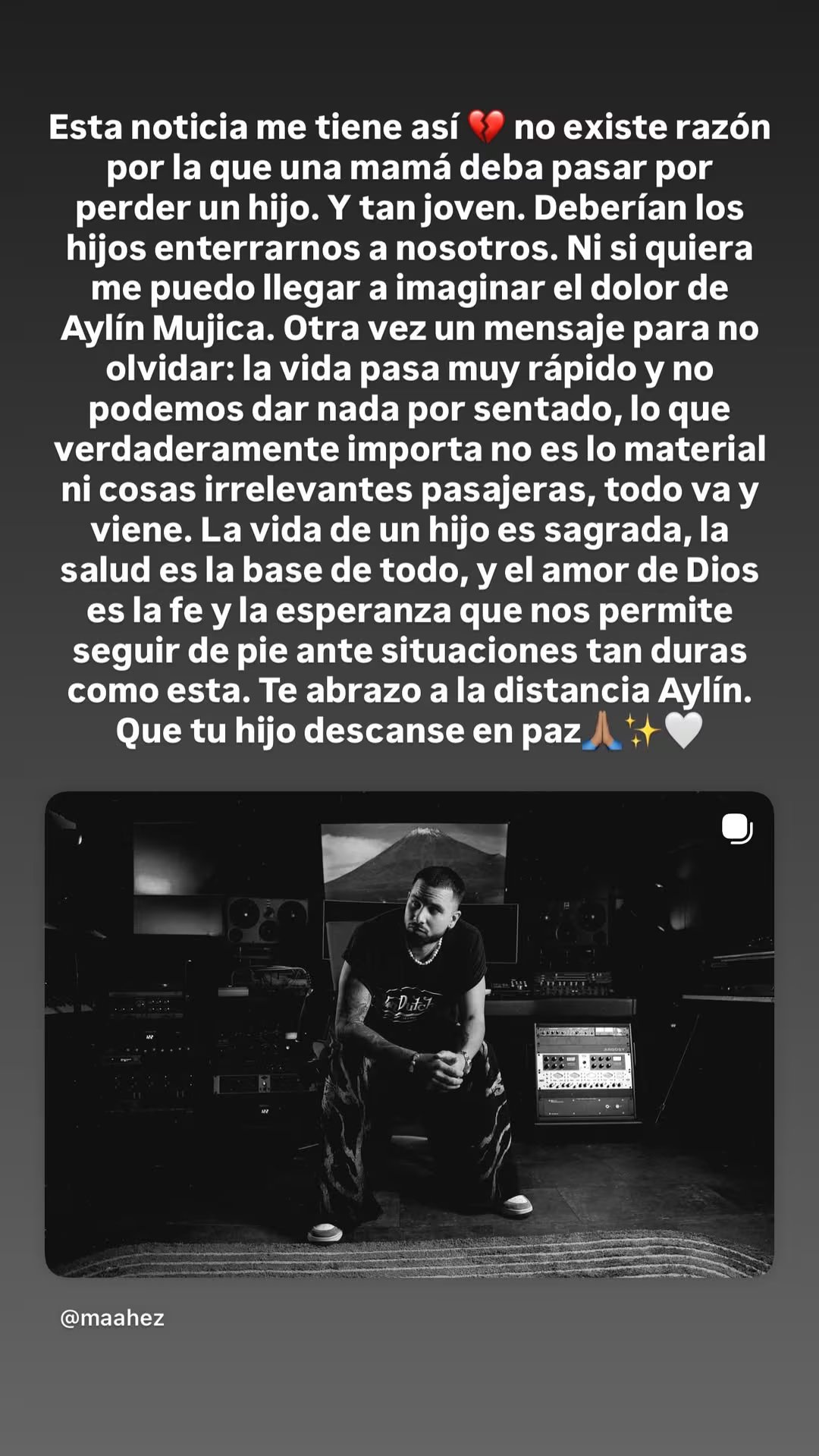 En sus historias de Instagram se pronunció sobre la muerte del hijo de la actriz Aylín Mujica: “No existe razón por la que una mamá deba pasar por perder un hijo. Y tan joven”. Cerró el mensaje con un abrazo a la distancia y la frase “Que tu hijo descanse en paz”. (Ale Jaramillo/Instagram)