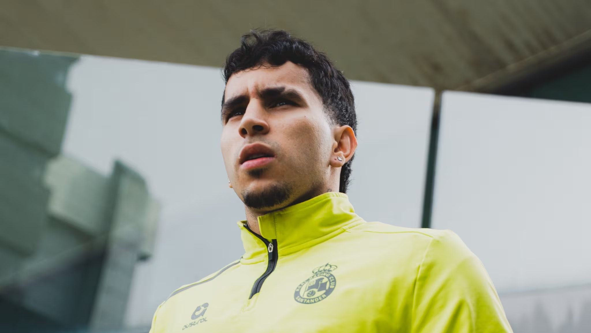 Gustavo Puerta solo necesitó una temporada en Racing de Santander para ser tenido en cuenta por la Selección Colombia - crédito @realracingclub / X