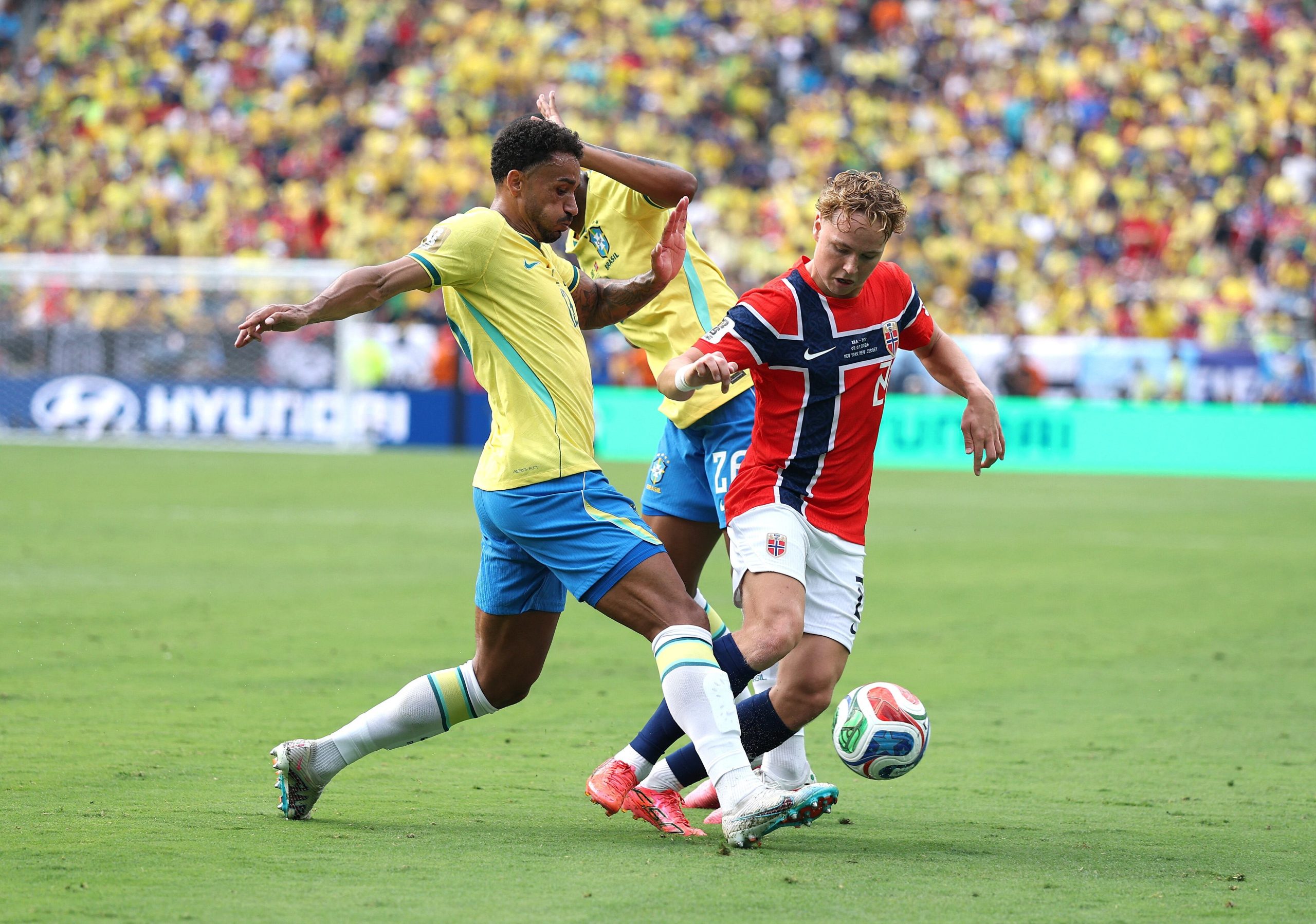 Andreas Schjelderup forma parte del mediocampo de Noruega, el cual destaca por un gran juego colectivo. (Infobae Centroamérica/ AL BELLO / GETTY IMAGES NORTH AMERICA / Getty Images via AFP)
