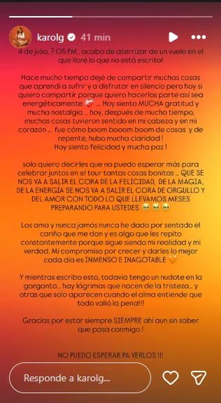 La cantante compartió un estado en el que aseguró que estuvo llorando durante un vuelo, aunque sin dar detalles de los motivos - crédito @karolg/Instagram