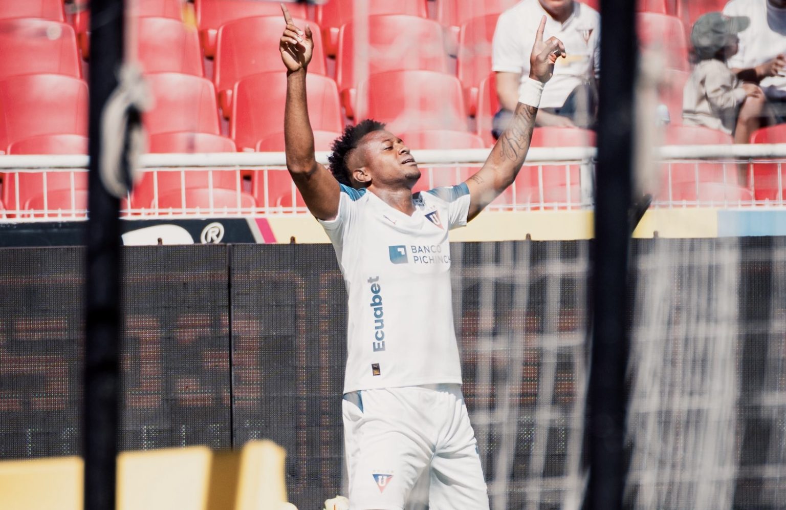 CON SHOW DE ESTRADA: Liga de Quito aplastó 6-0 a Leones FC en Copa ...
