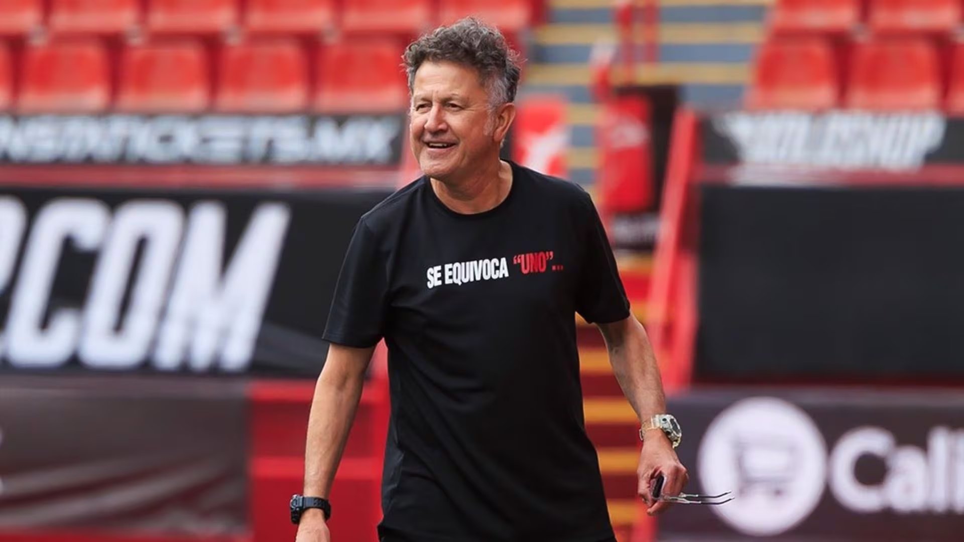 Juan Carlos Osorio dirigió a selecciones como México y Paraguay, pero su aspiración es Colombia - crédito @Xolos/X