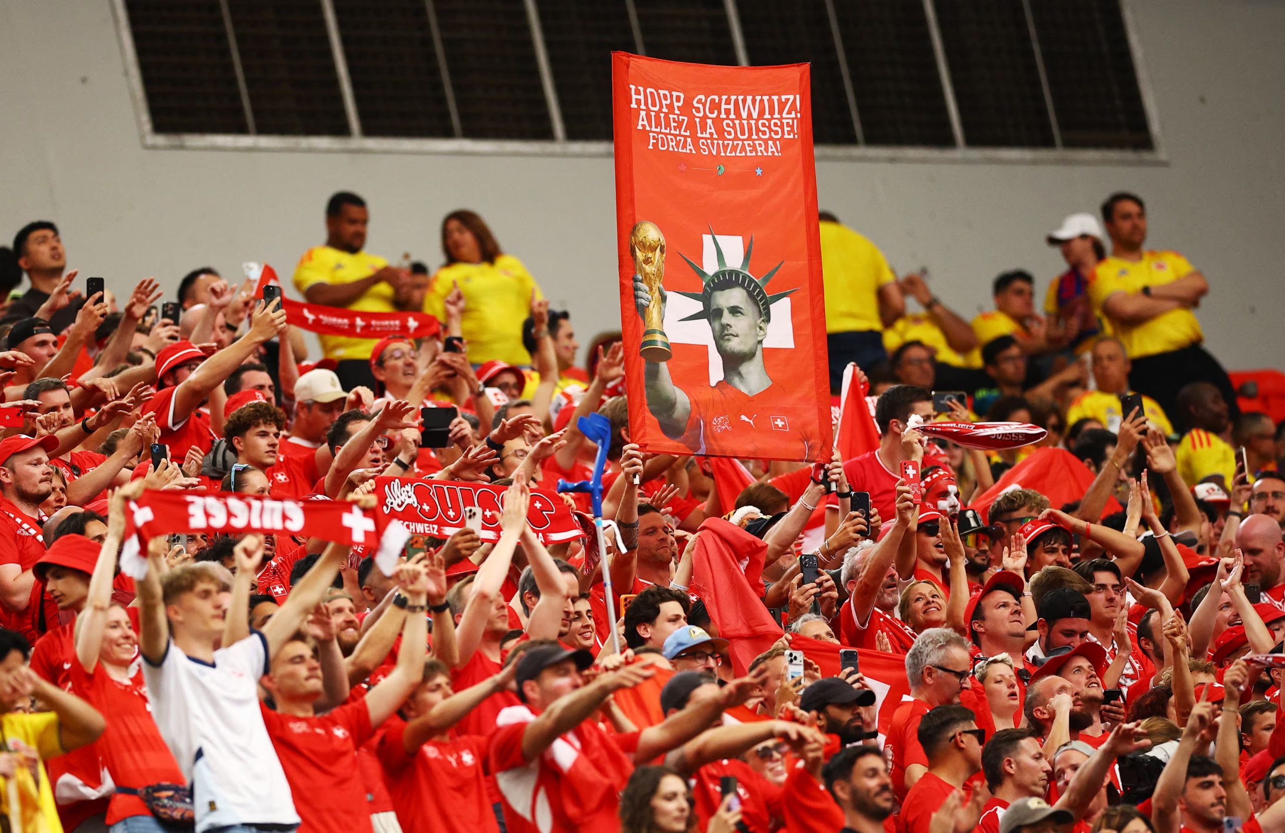 Suiza avanzó a los cuartos de final después de imponerse en una definición por penales contra Colombia (REUTERS/Agustin Marcarian)