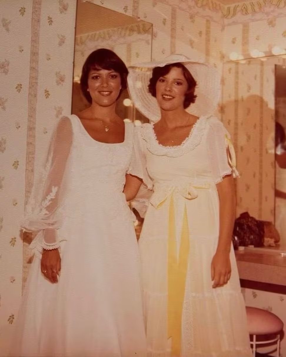 Kris Jenner indicó que su madre hizo que tuviera la mejor infancia. (X)