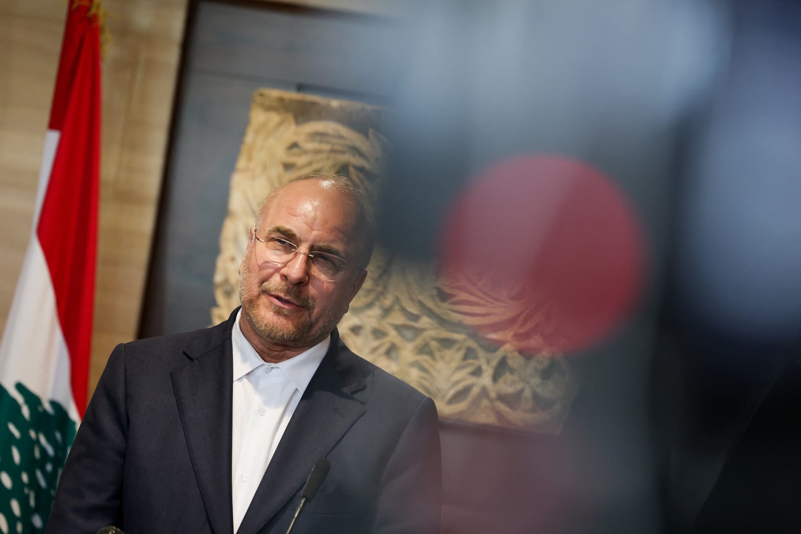 El presidente del Parlamento iraní, Mohammad Baqer Qalibaf, quien advirtió a Estados Unidos que 