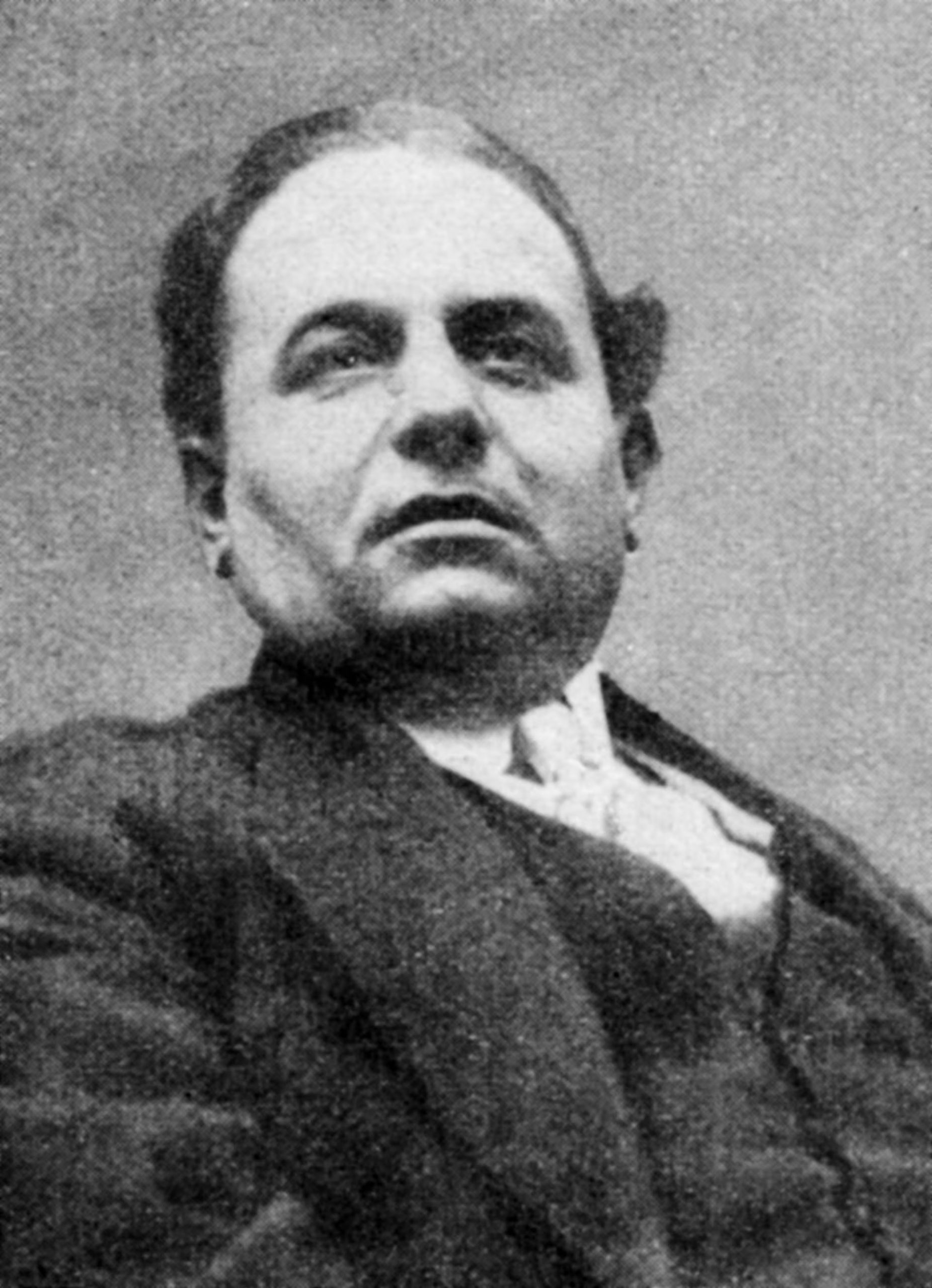 La Mona Lisa fue recuperada por Alfredo Geri en 1913 en Florencia, regresó al Museo del Louvre el 4 de enero de 1914 y desde entonces cuenta con medidas de seguridad reforzadas