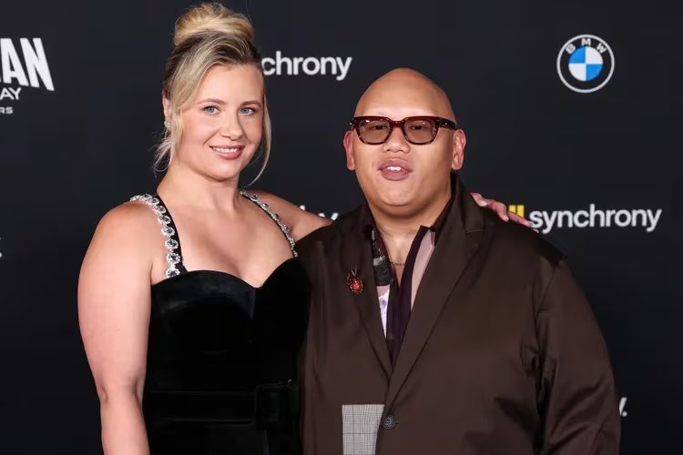 Jacob Batalon ya se refiere a Veronica Leahov como su esposa. (Shutterstock)