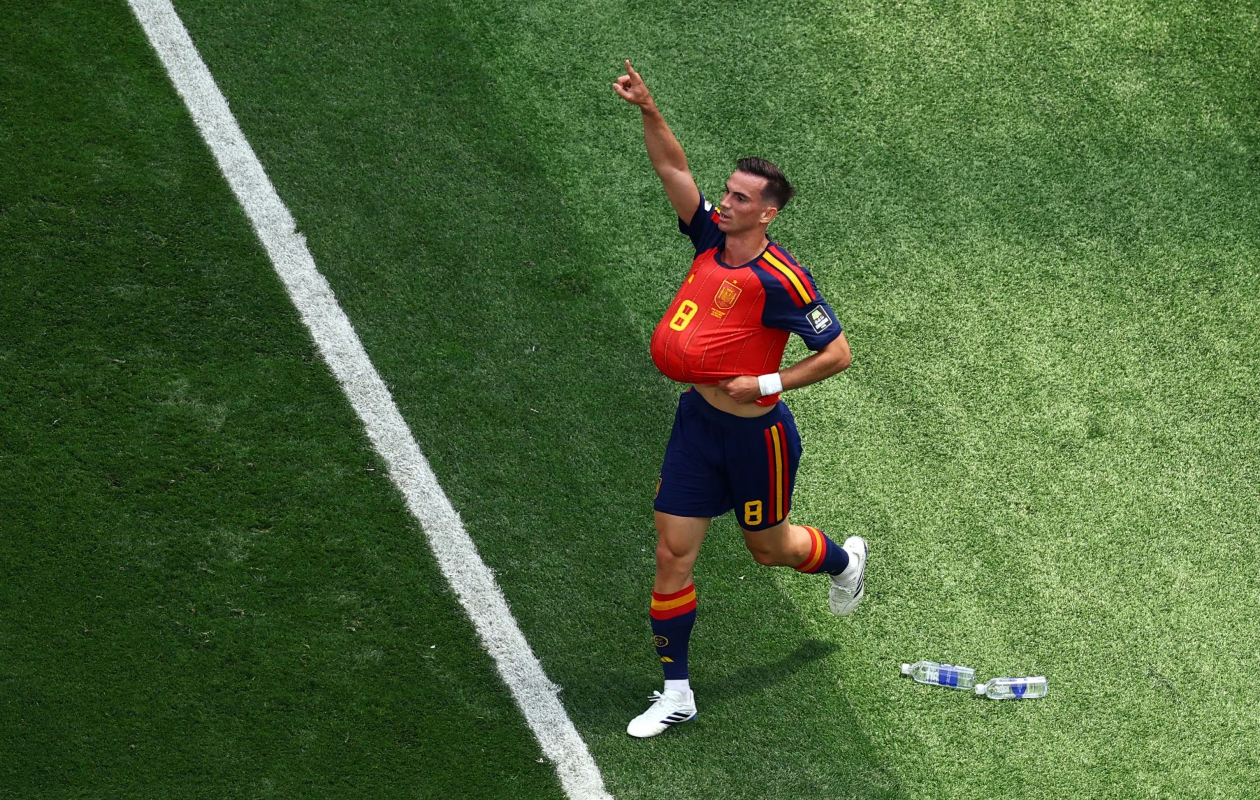 Fabian Ruiz celebra su gol ante Bélgica. (REUTERS/Carlos Barria)